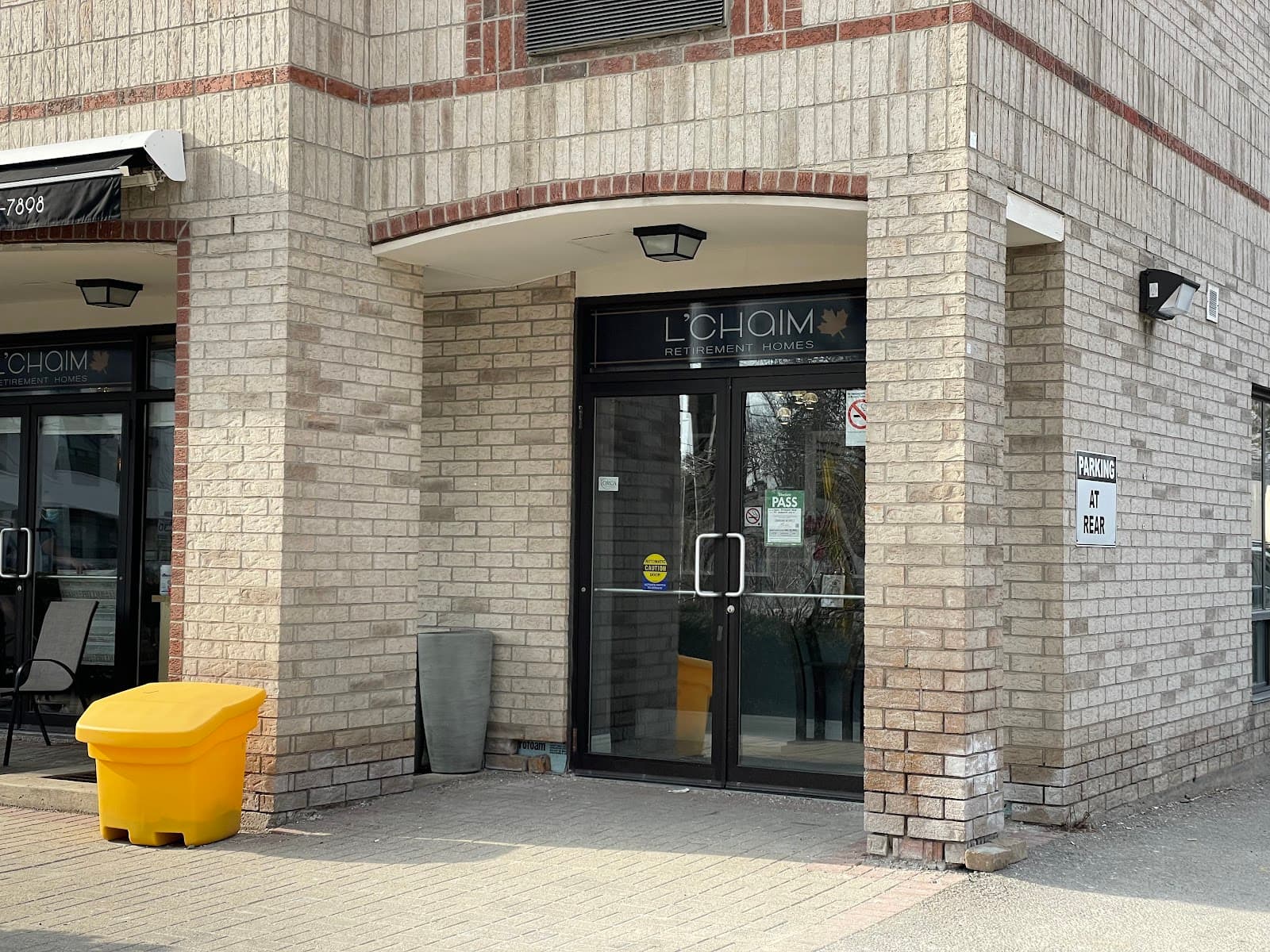 L'Chaim Retirement Homes Inc photo 2