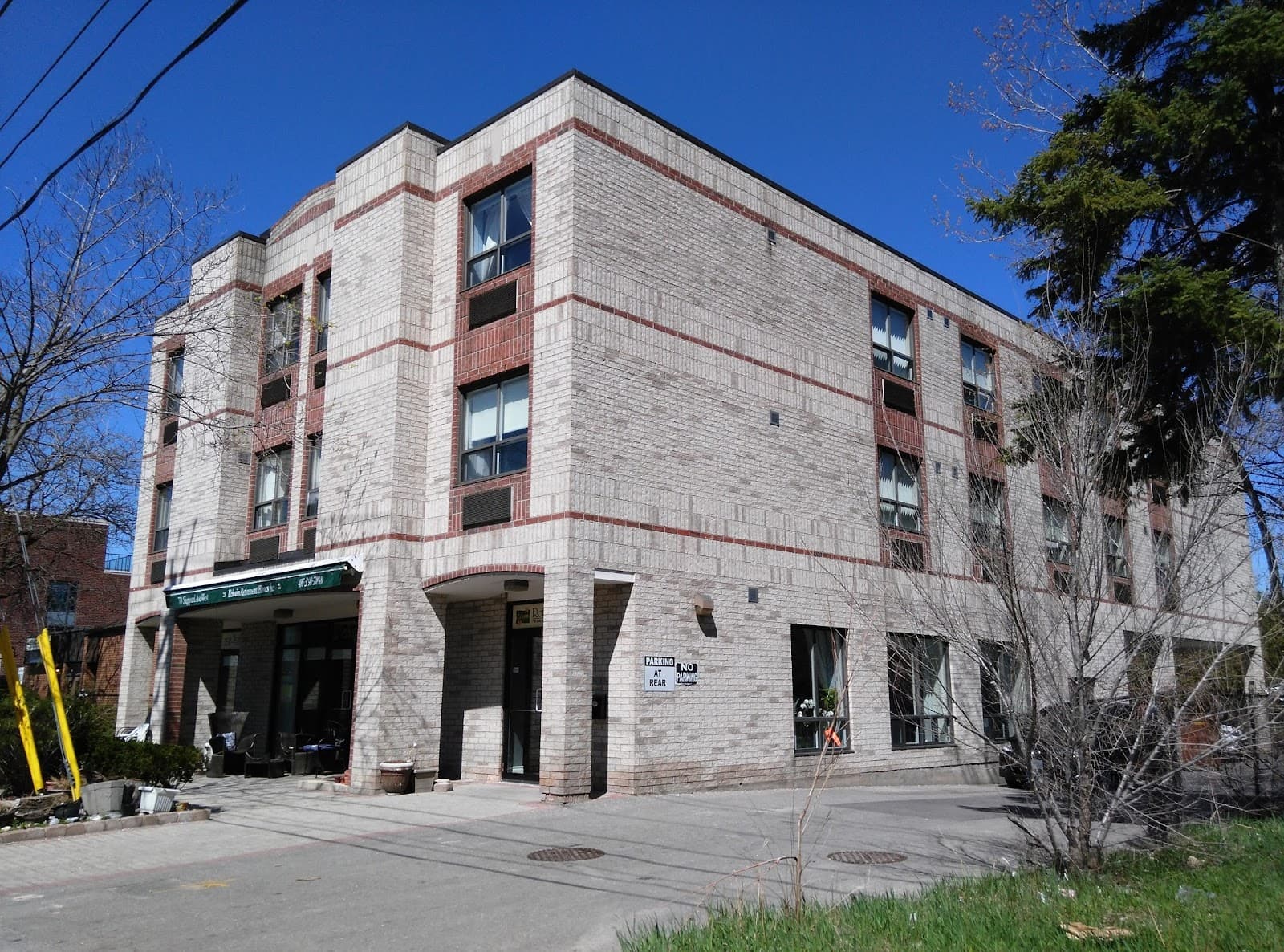L'Chaim Retirement Homes Inc photo 3