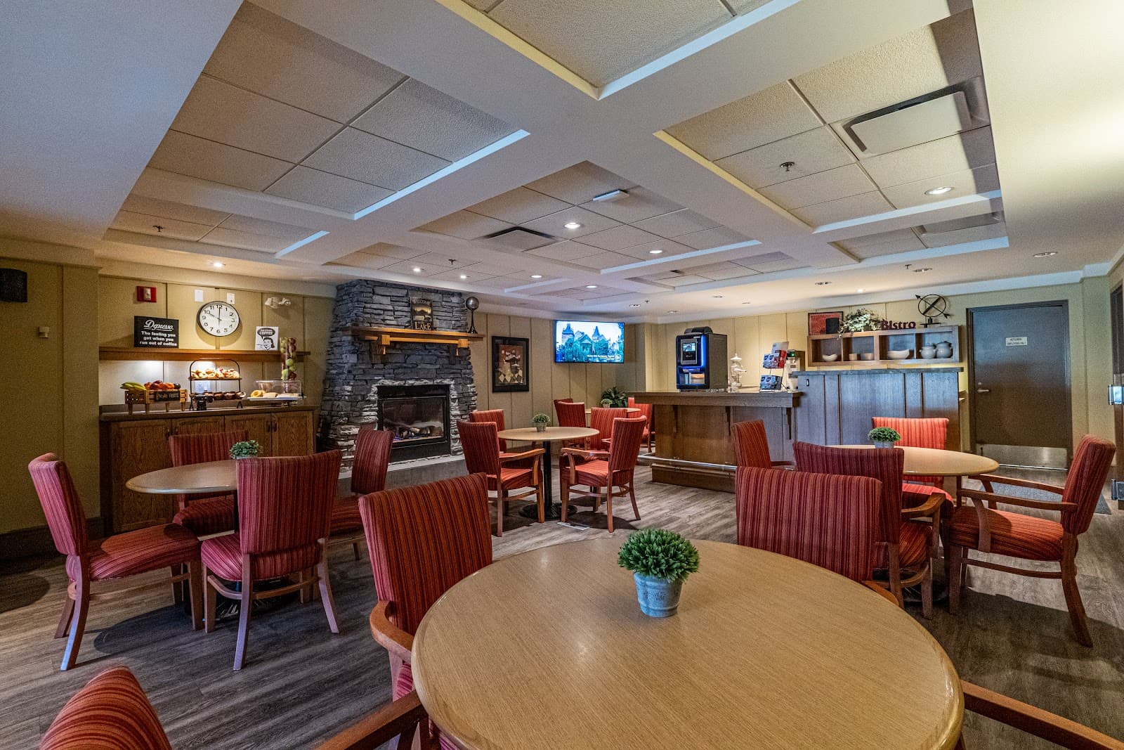 Lake Bonavista Retirement Community, by United Active Living photo 2