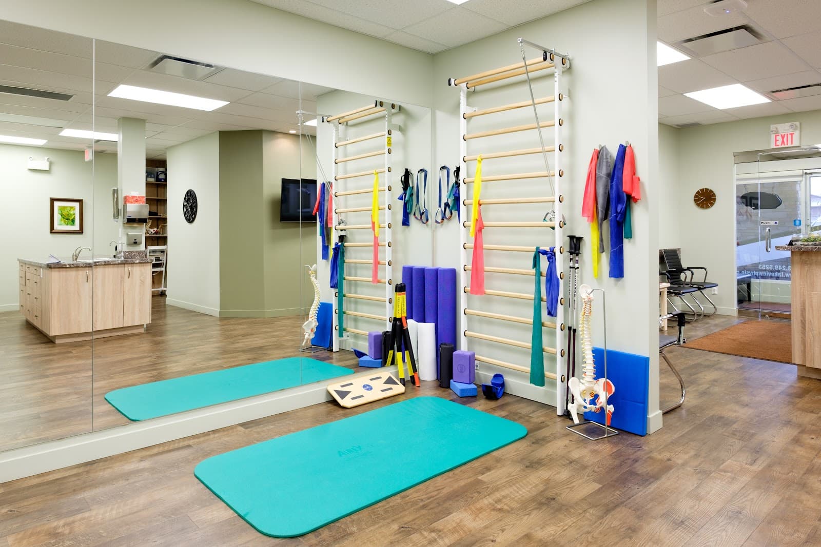 Lakeview Physiotherapy Clinic photo 4