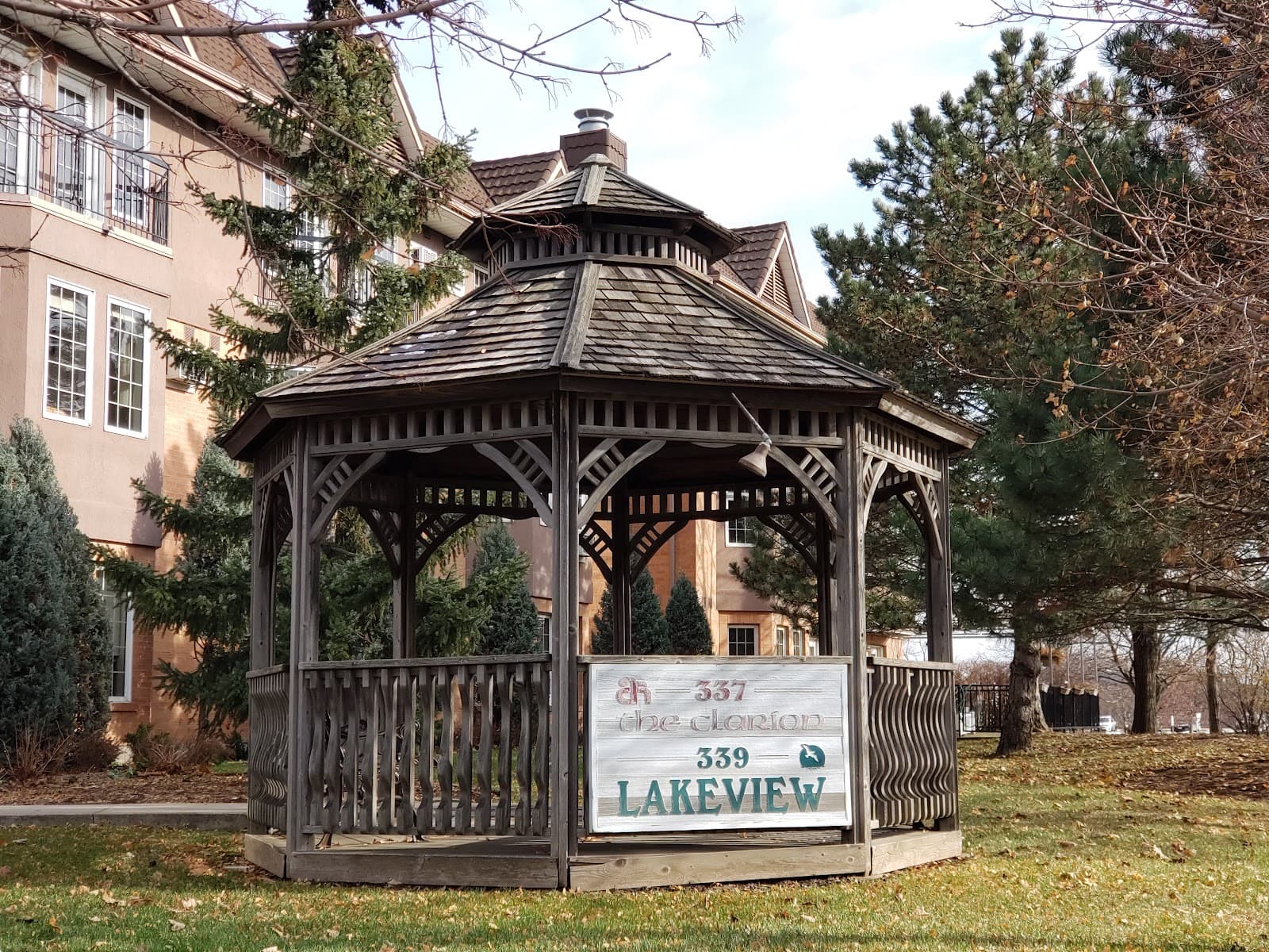 Lakeview Retirement Centre photo 1 of 2