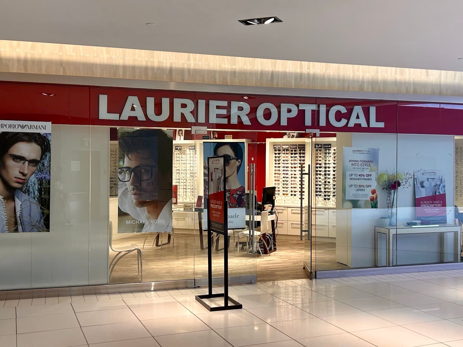 Laurier Optical Rideau Centre