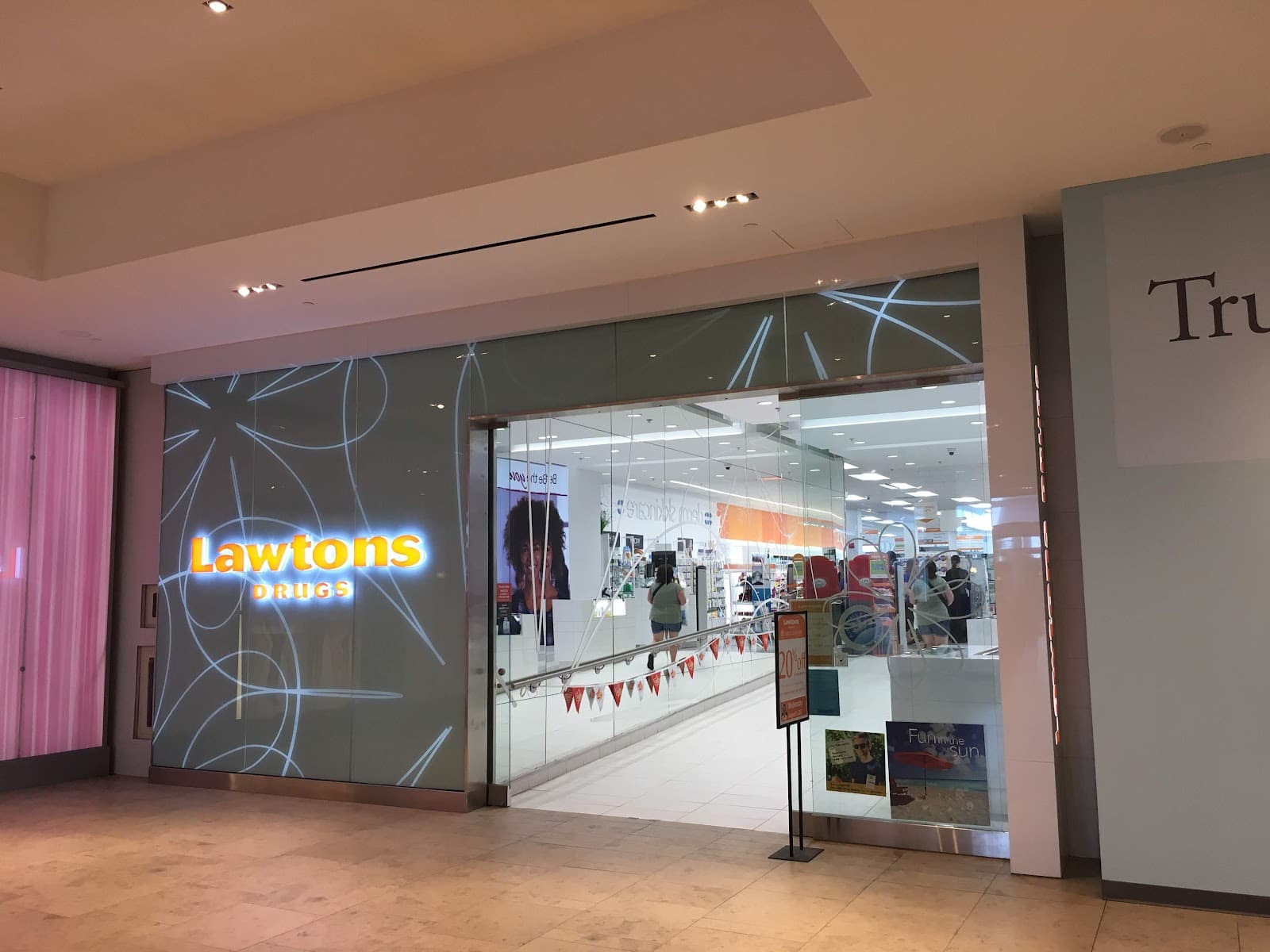 Lawtons Drugs Halifax Shop photo 5