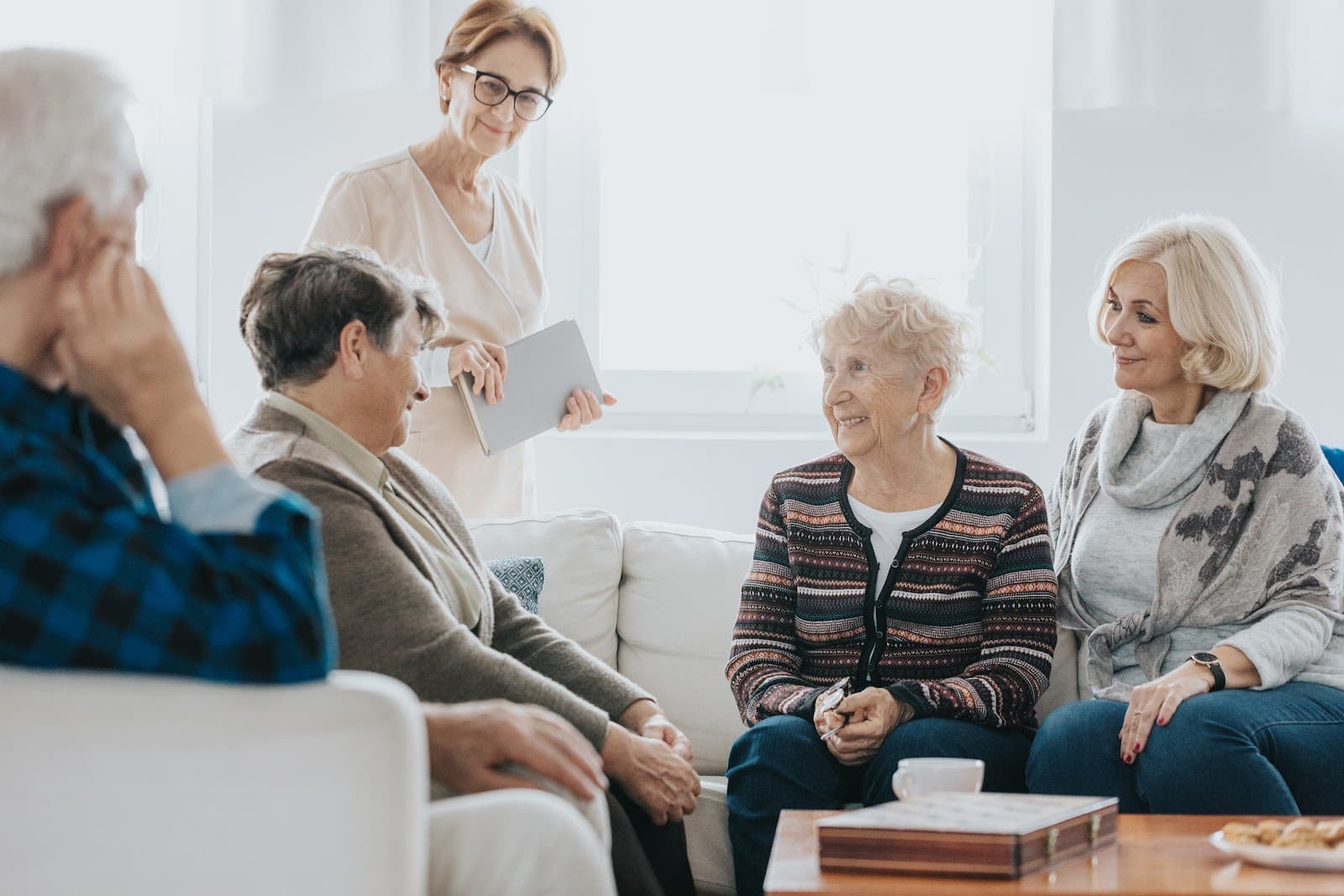 Les Ressources De Marie / Services-Conseils pour trouver une résidence pour personnes âgées photo 1 of 2