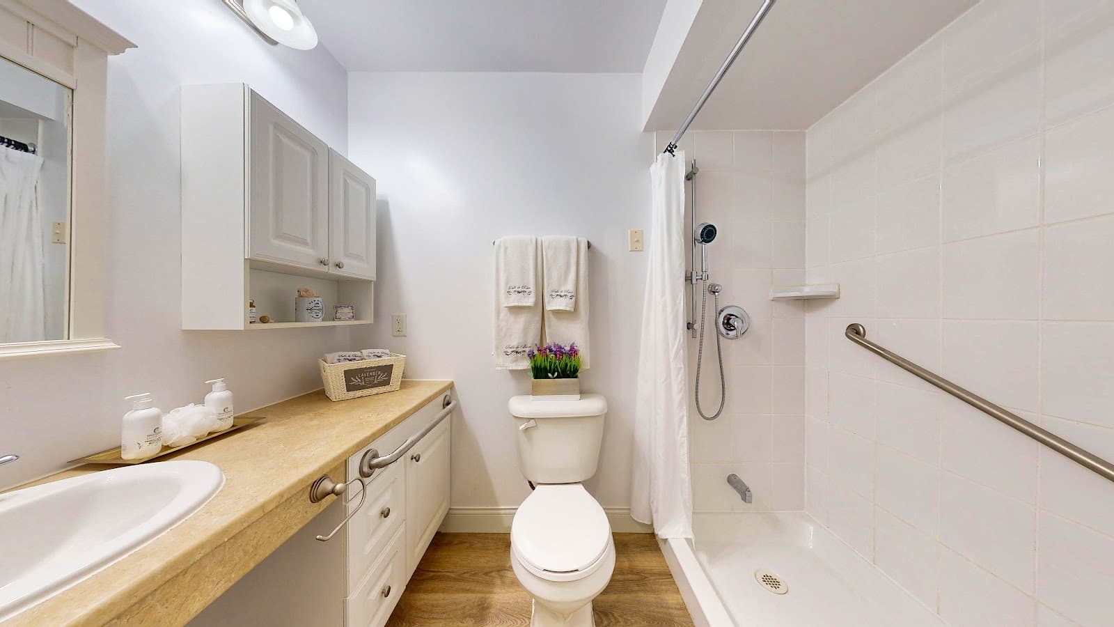 Levante Horizon Place photo 1