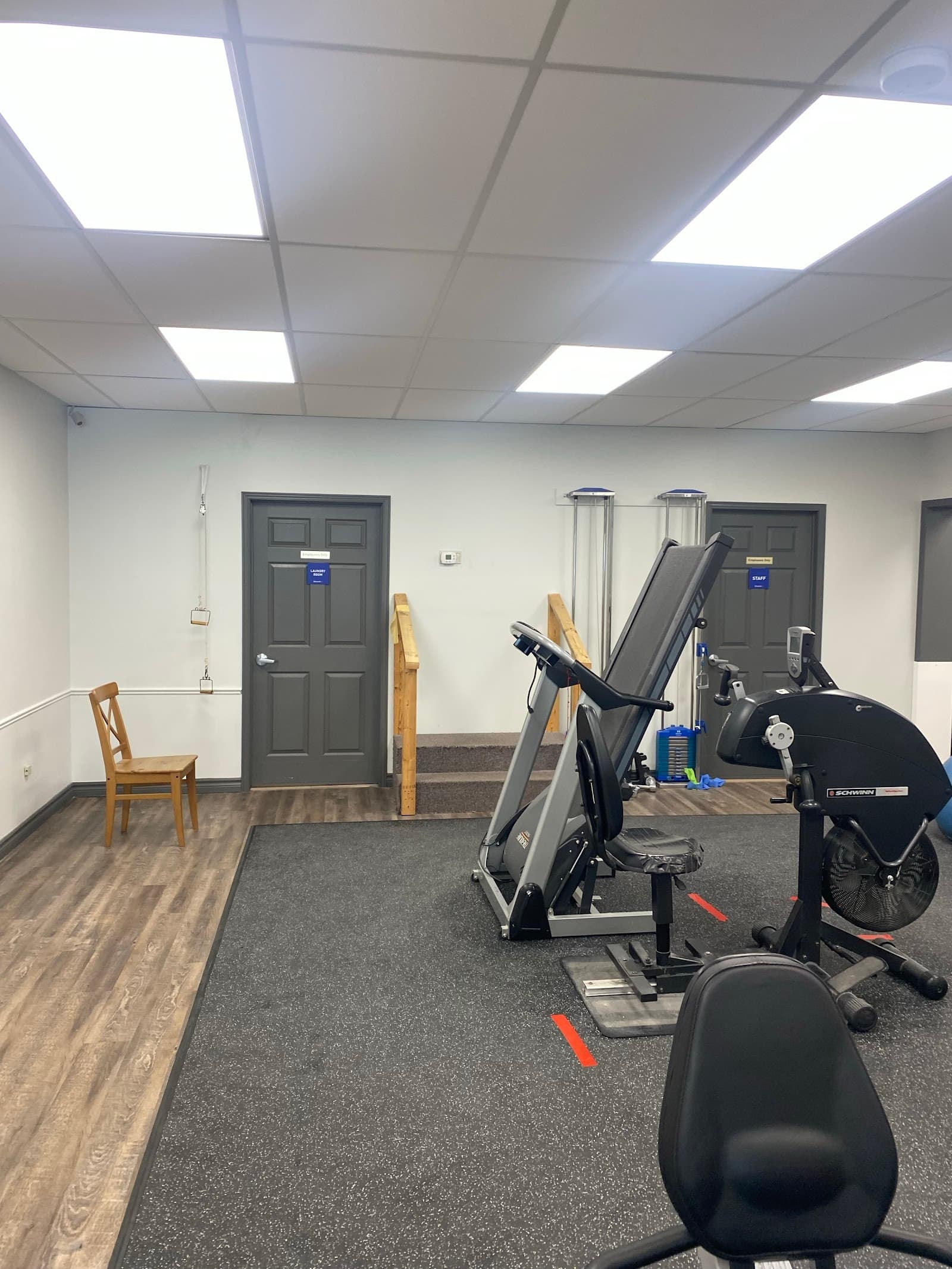 Lifemark Physiotherapy Hamilton Mountain photo 1 of 4