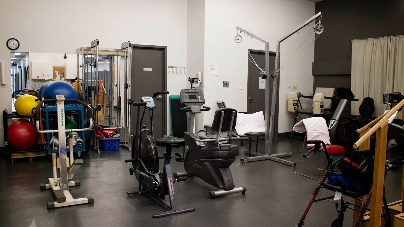 Lifemark Physiotherapy Scarborough Village in Toronto