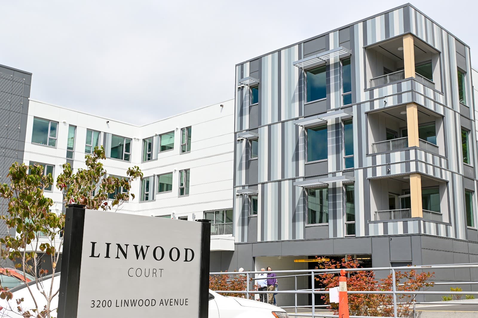 Linwood Court photo 1
