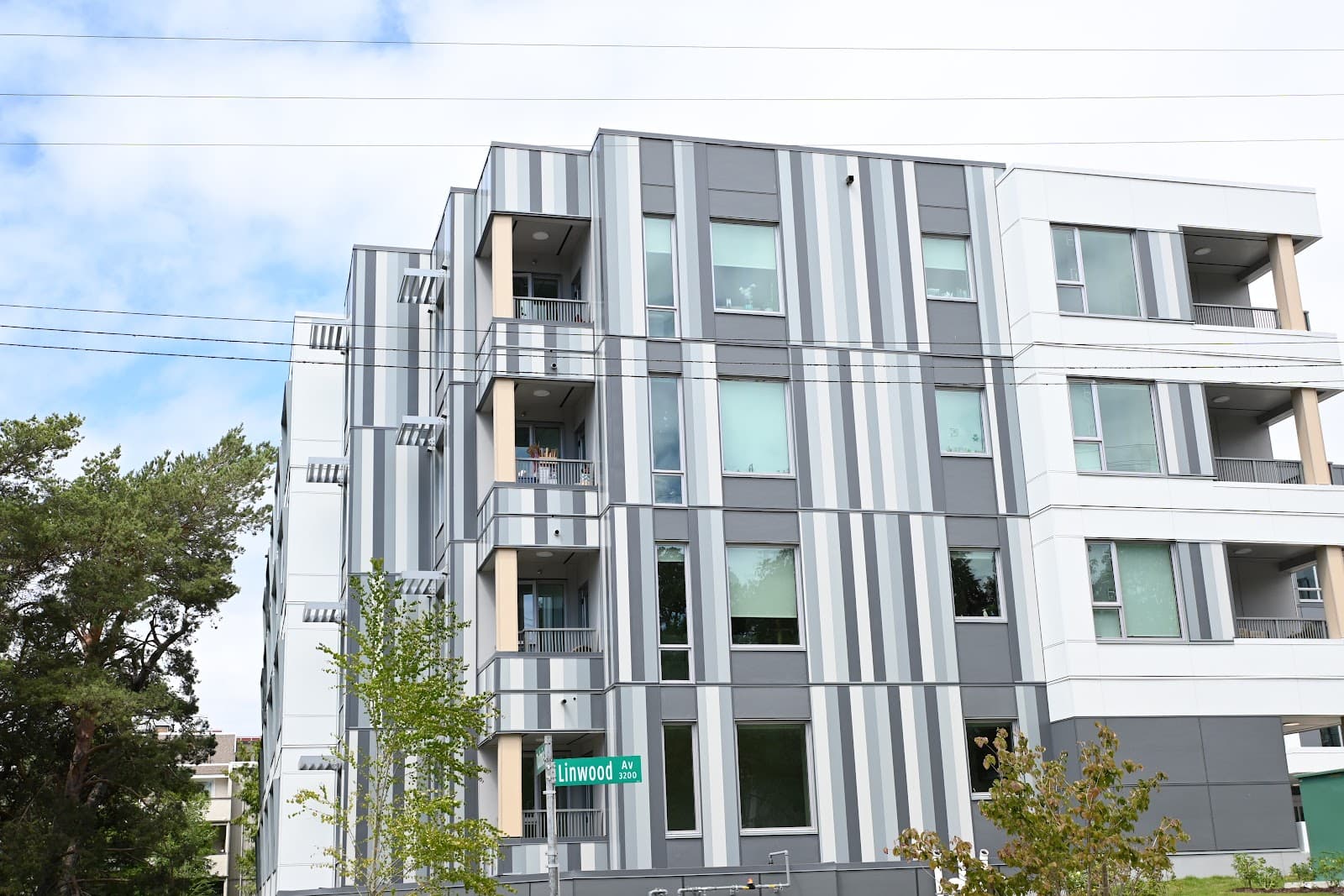 Linwood Court photo 3