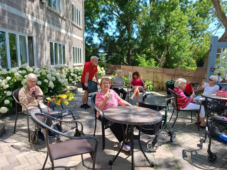 Livita Bridge Street Retirement Residence photo 2