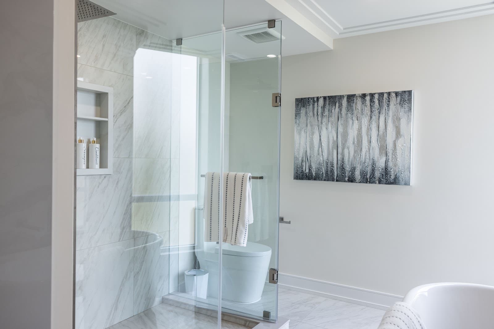 Luar contracting photo 5