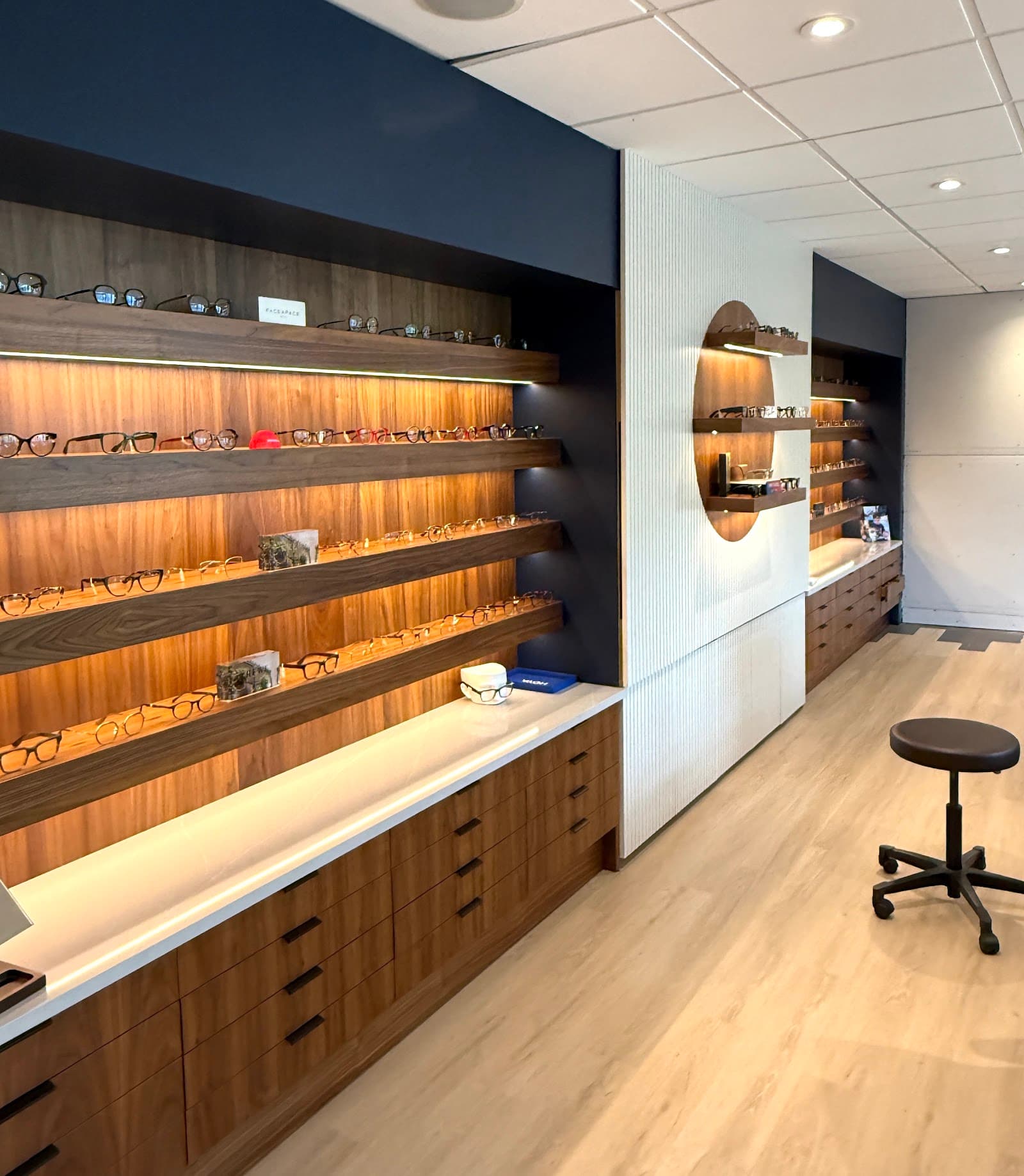 Lynn Valley Optometry