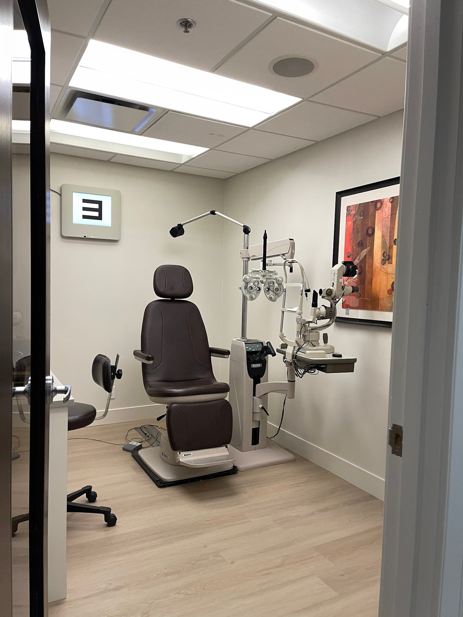 Lynn Valley Optometry photo 2