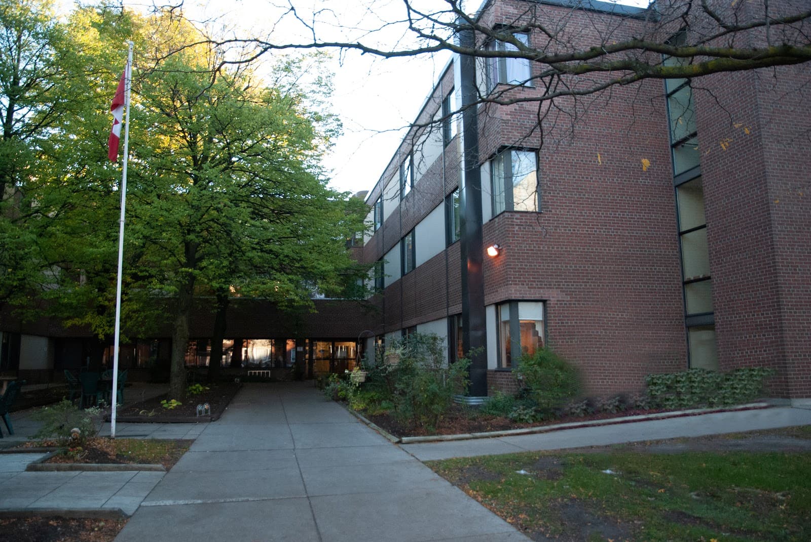 Main Street Terrace Long-Term Care Home photo 3