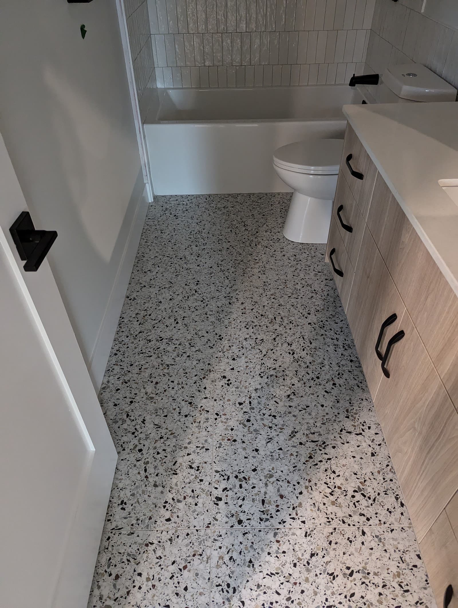 Major Renovation and Tiling Inc photo 1
