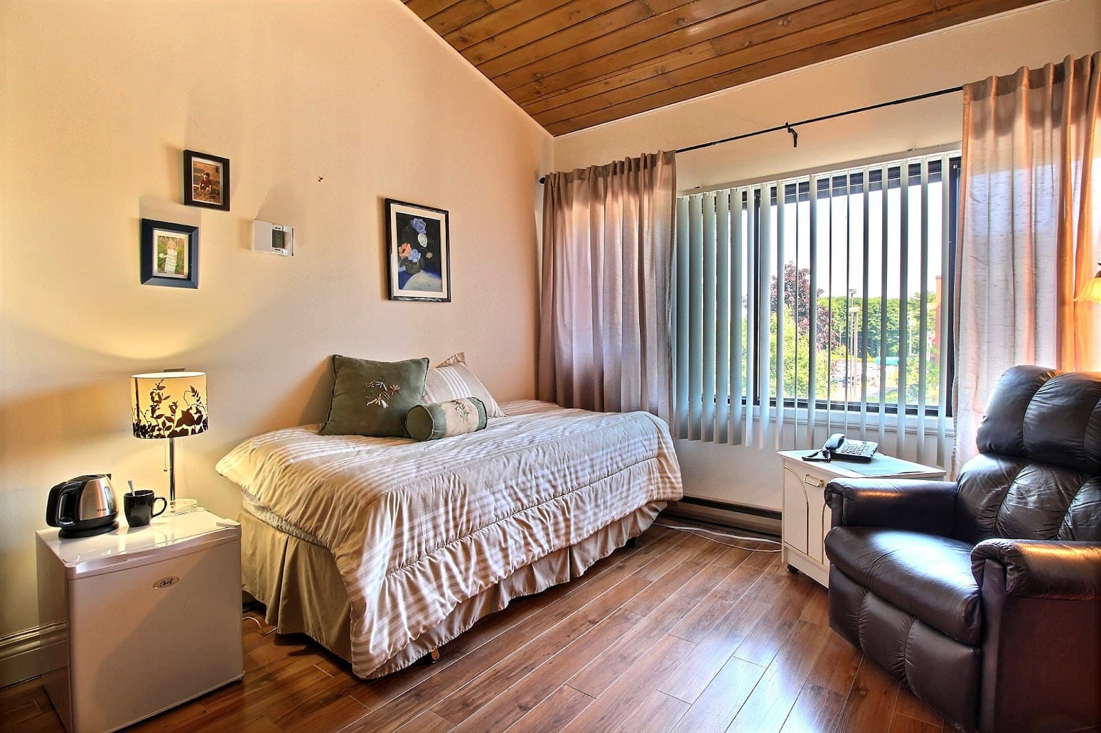 Manoir Saint-Louis photo 1