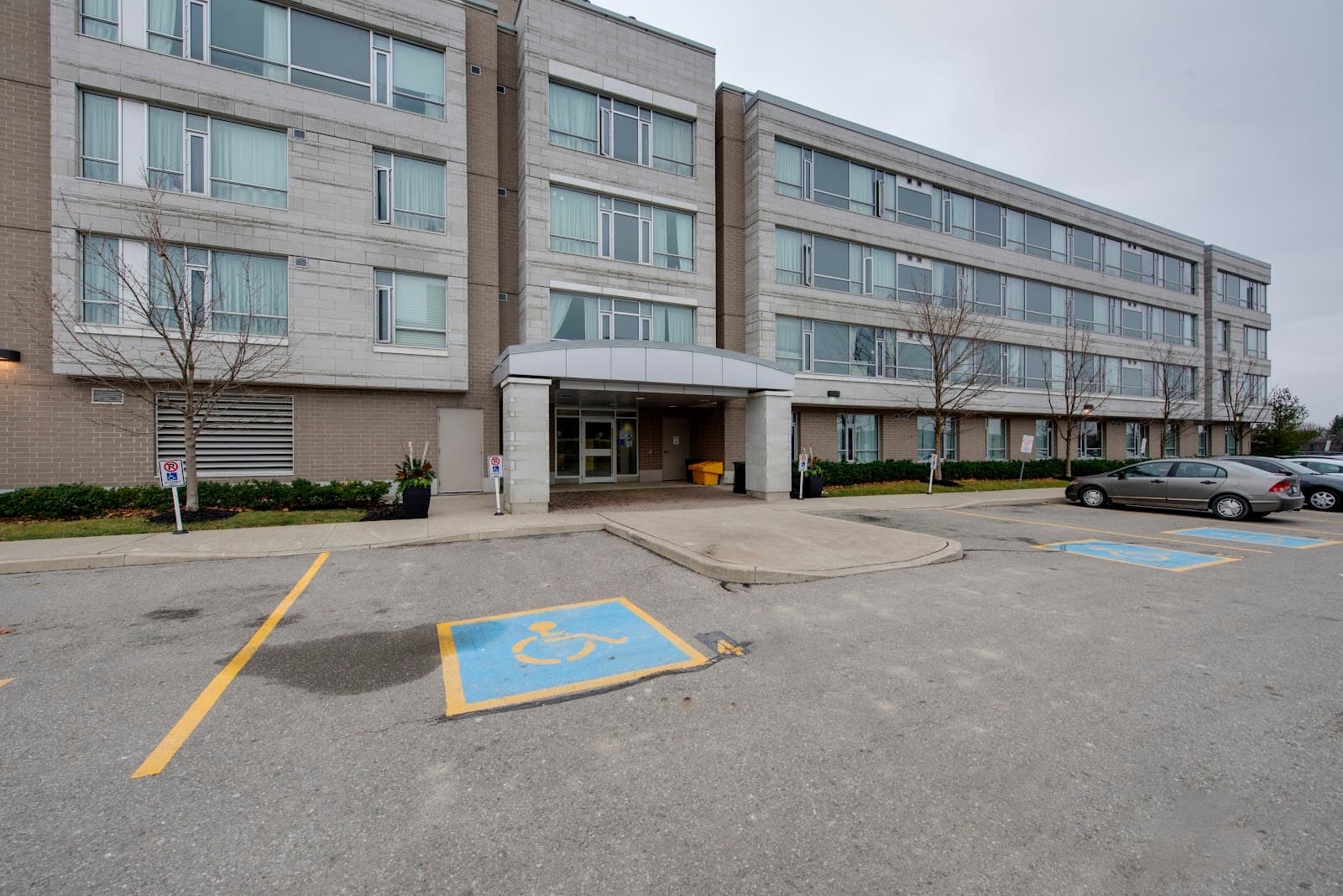 Mapleglen Residences photo 3