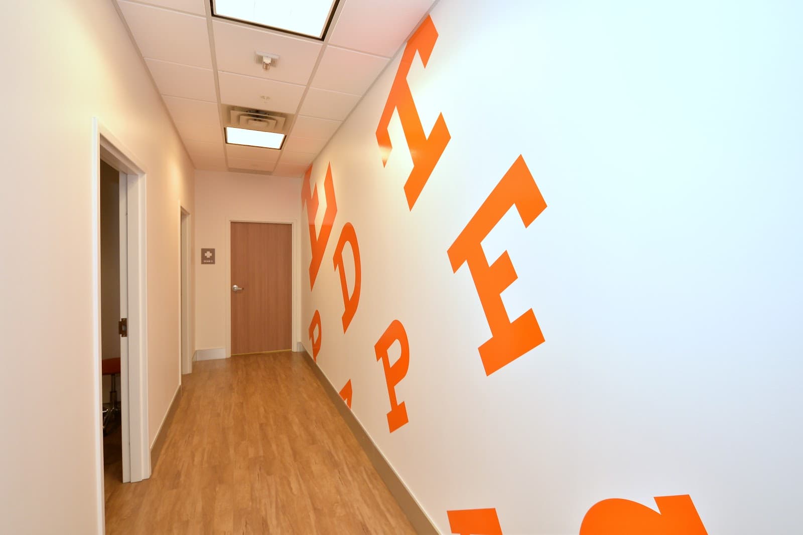 Market Mall Eye Clinic - Calgary, AB photo 1