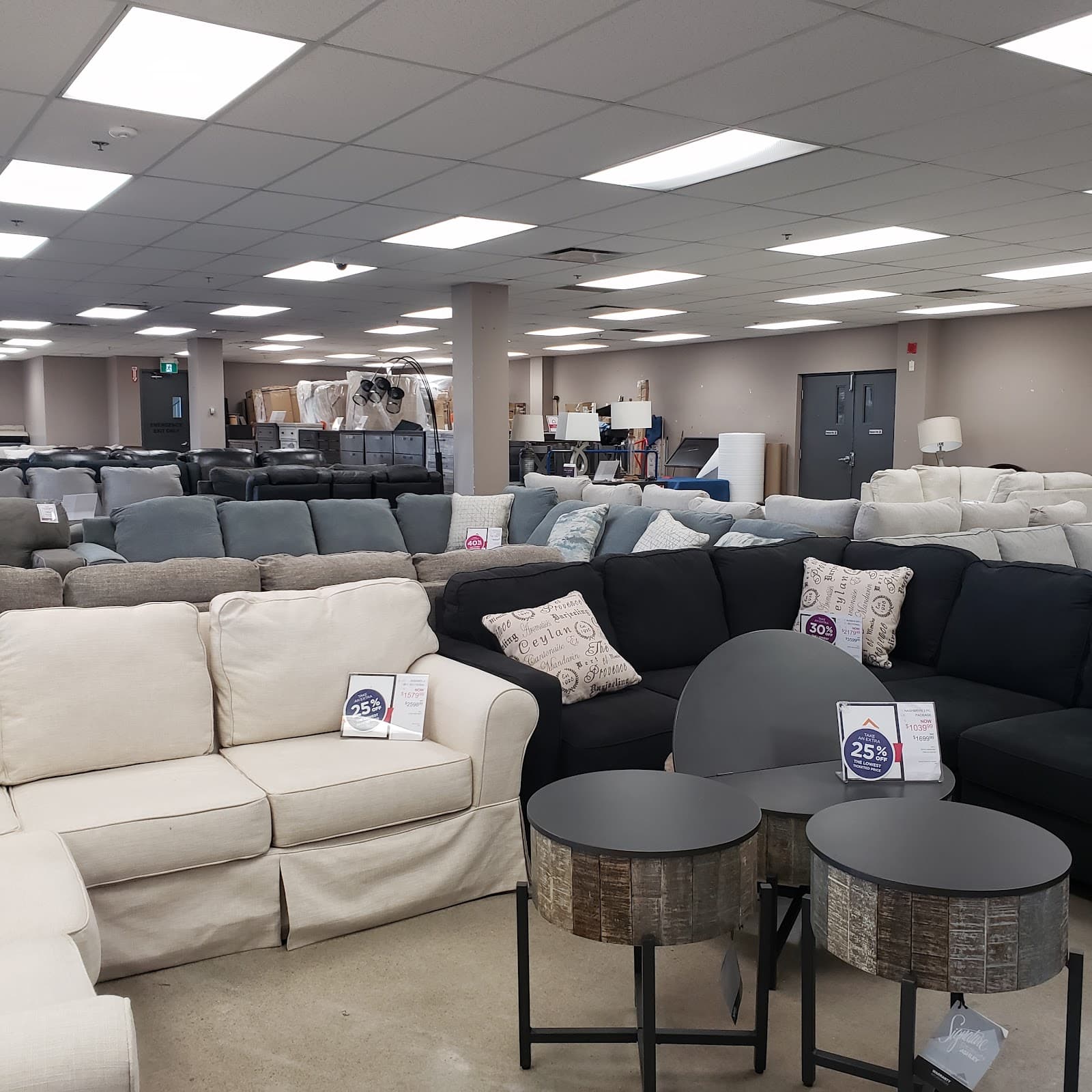 Mississauga Ashley Clearance Centre photo 4