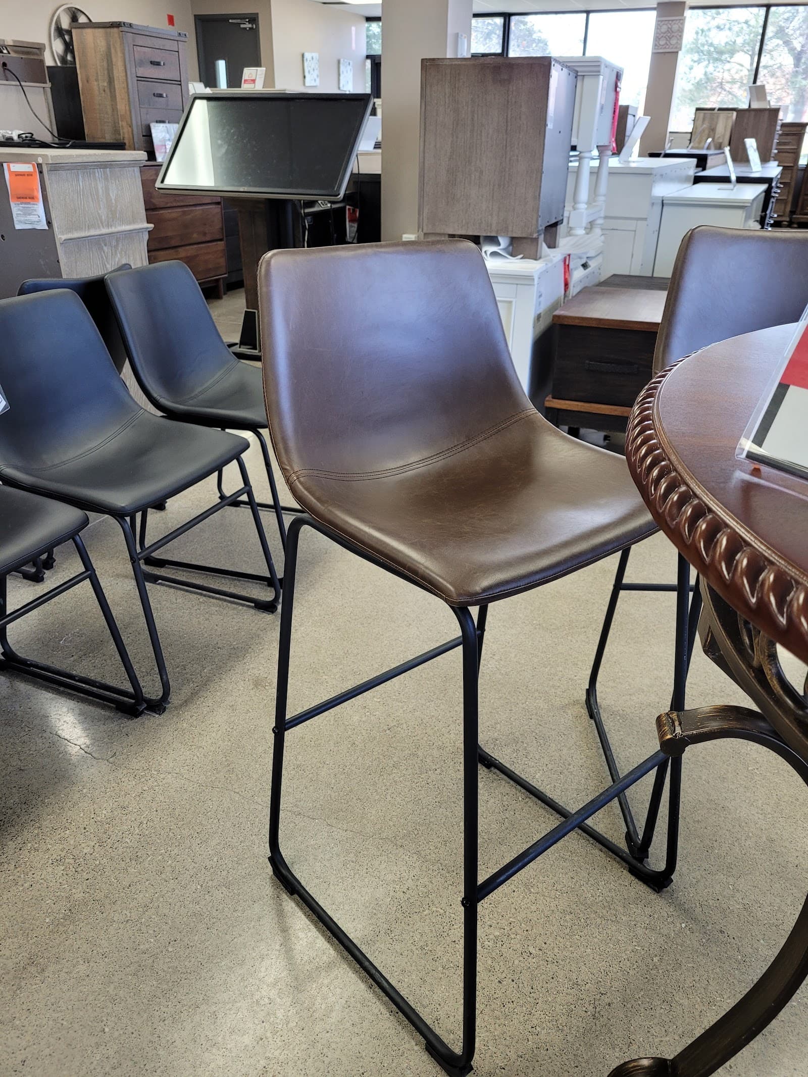 Mississauga Ashley Clearance Centre photo 6