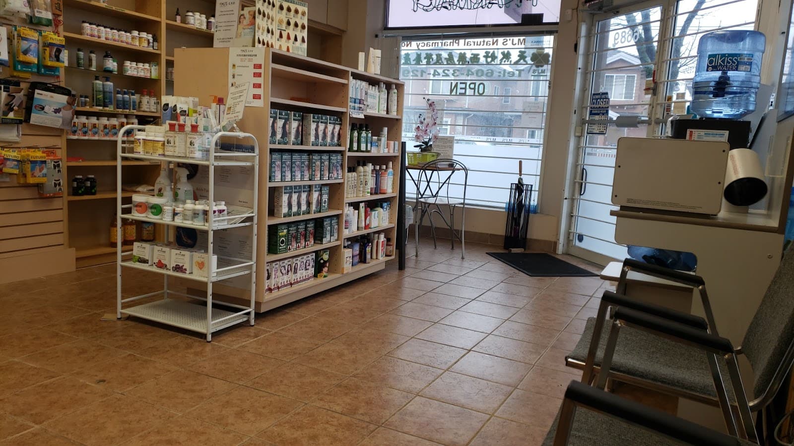 MJ's Natural Pharmacy photo 3