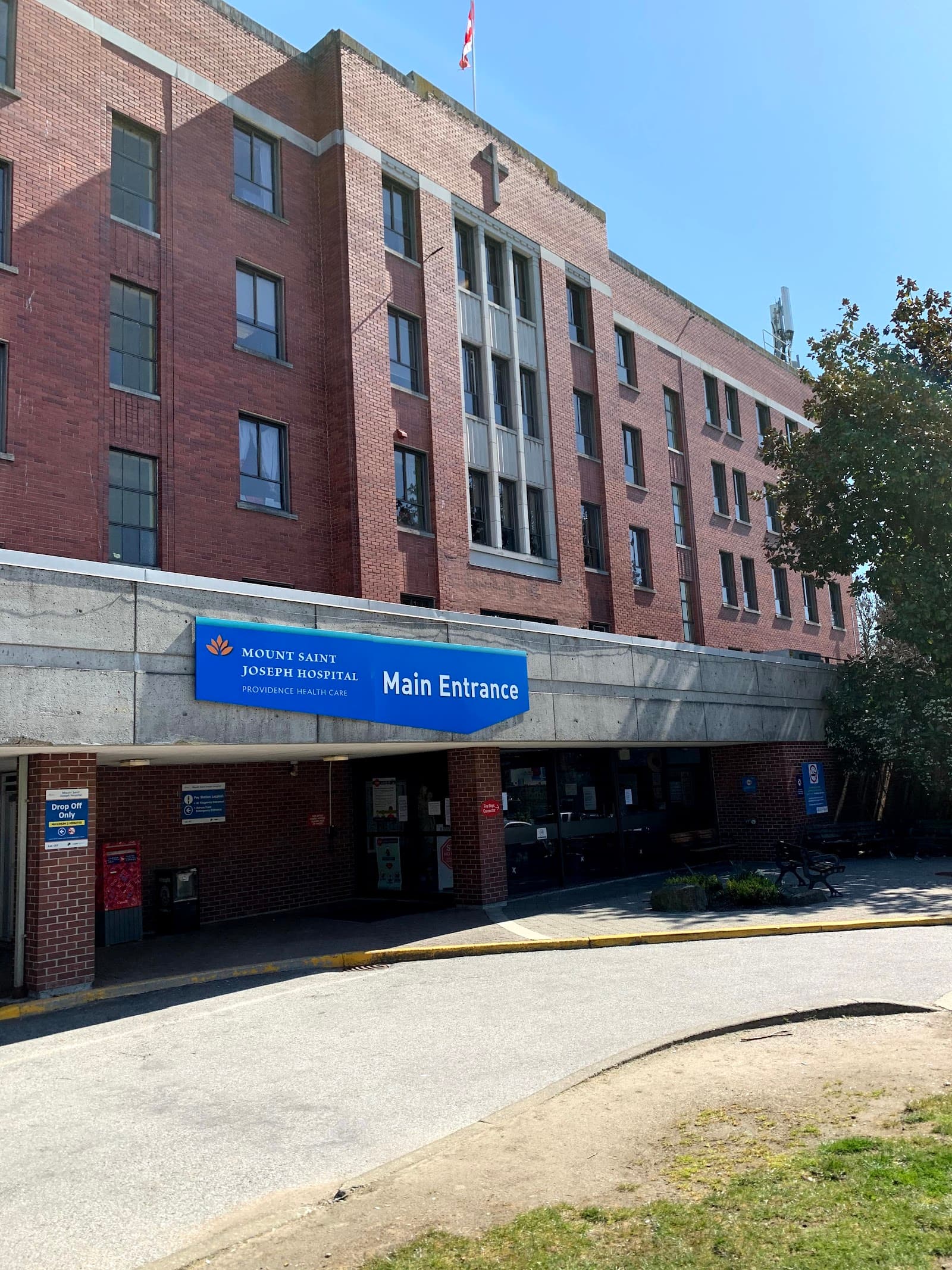 Mount Saint Joseph Hospital