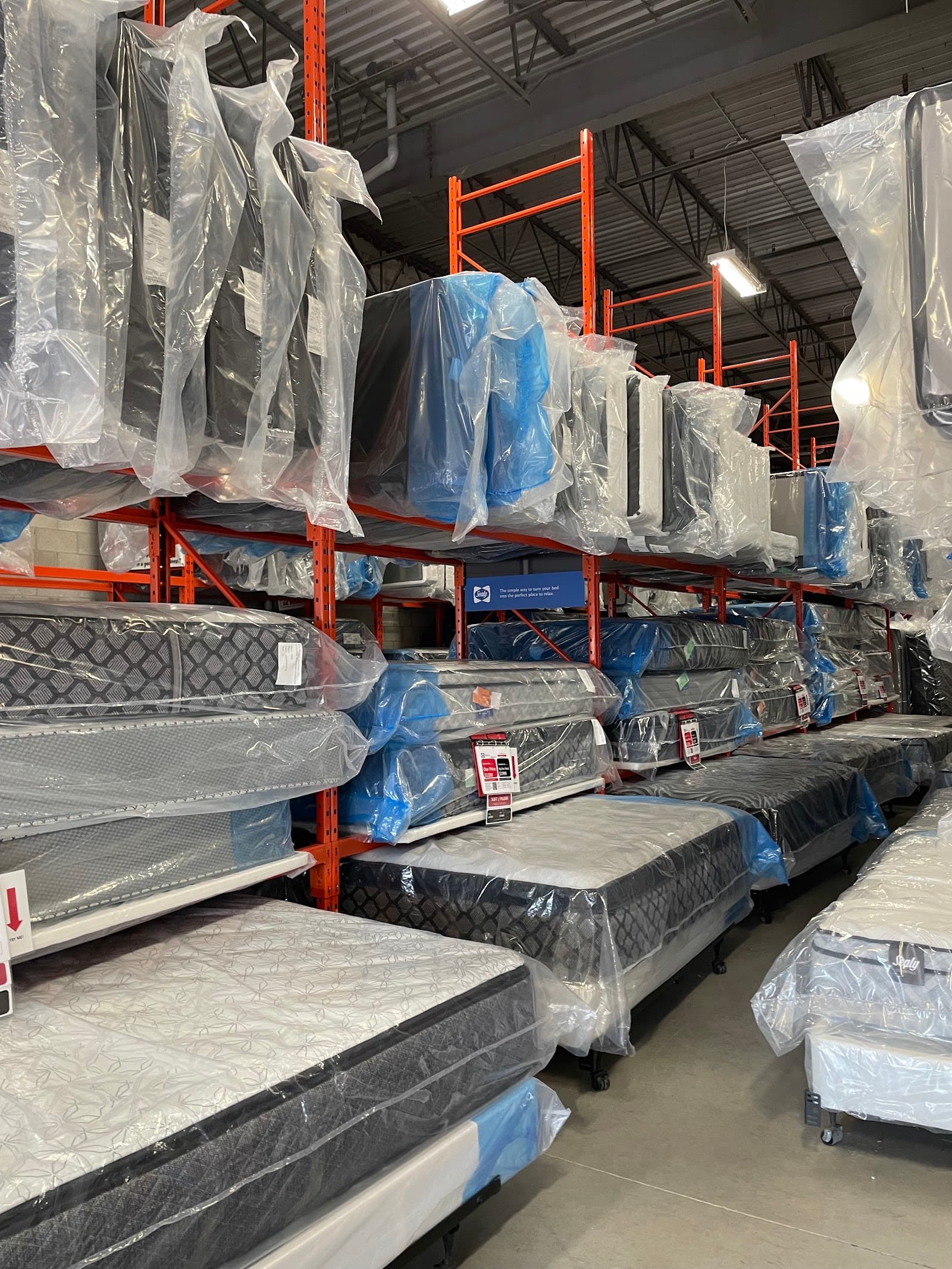 National Mattress Outlet Plus+ photo 4