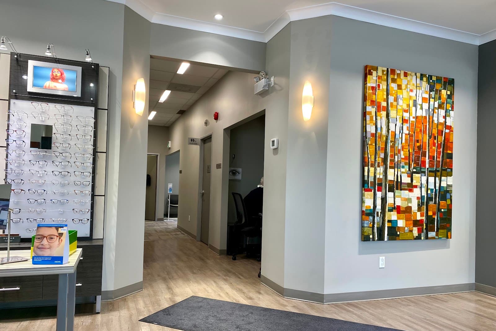 Nepean Optometric Clinic photo 4
