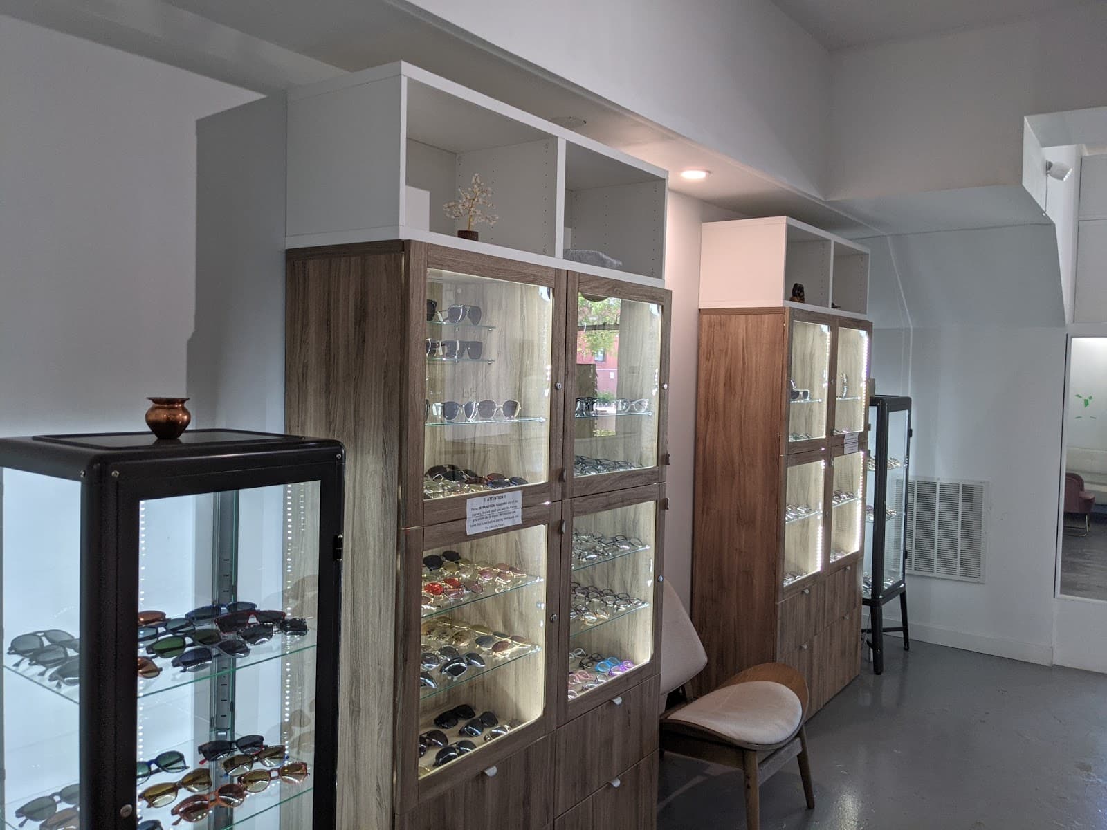 Not Another Eye Store - Prescription Eye Glasses Calgary photo 4