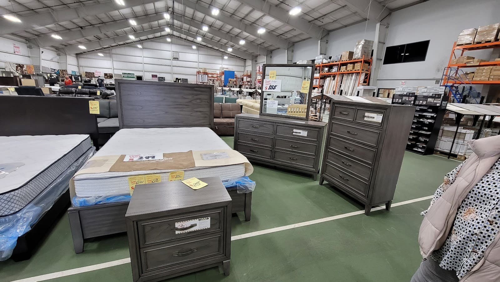 Nothin' Fancy Furniture Warehouse photo 1
