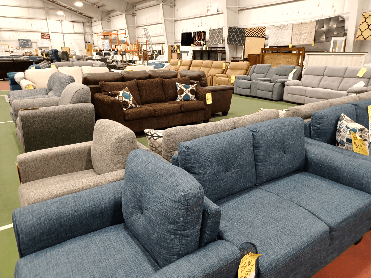 Nothin' Fancy Furniture Warehouse photo 4