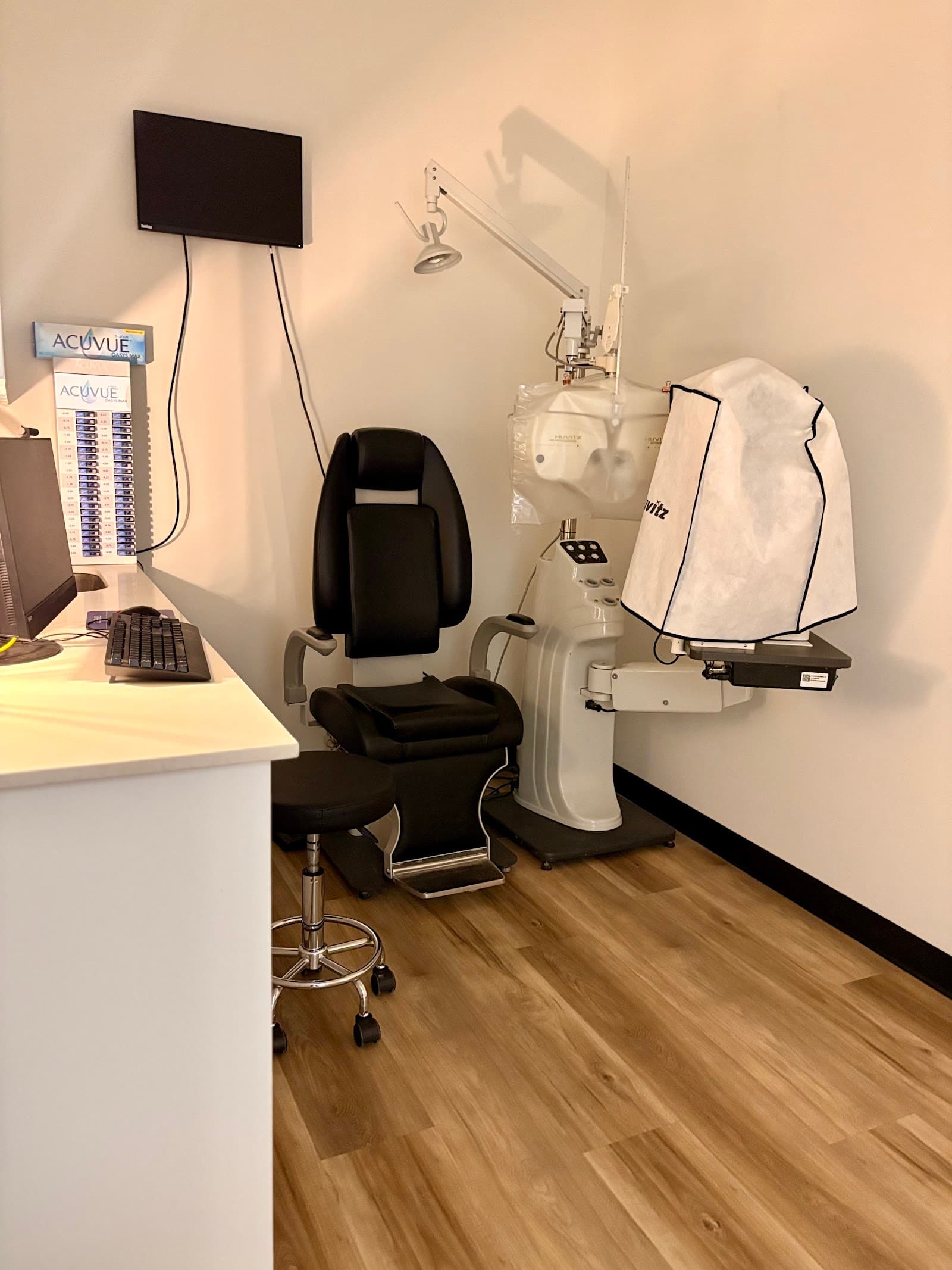 Novo Optical (Calgary NW Optometrist) photo 4