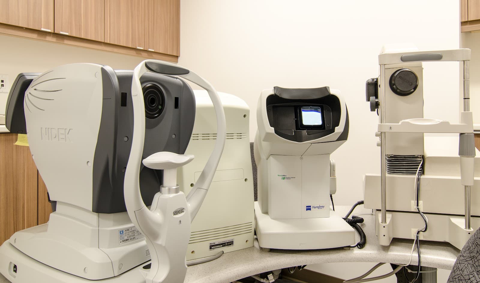 Oak Bay Optometry photo 4