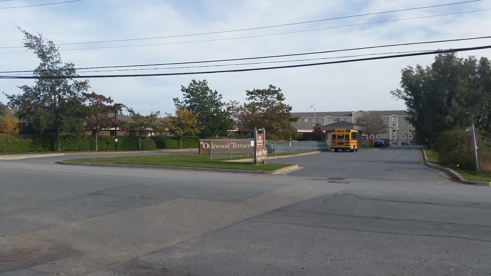 Oakwood Terrace photo 3