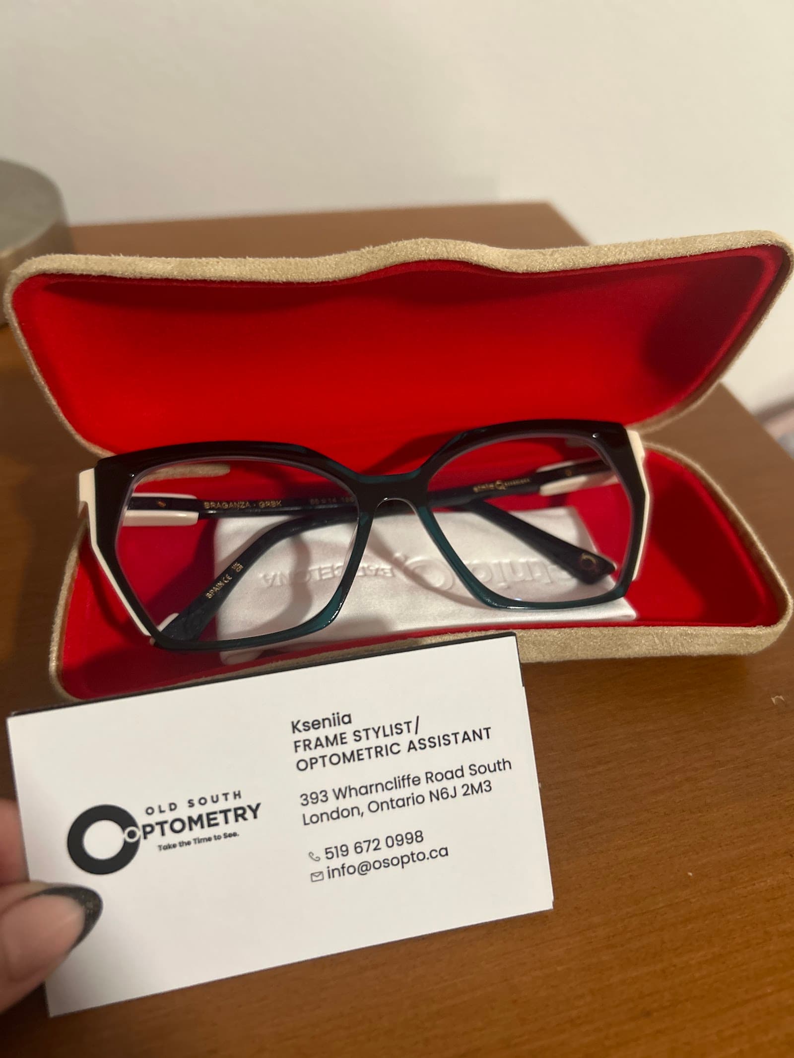 Old South Optometry - Optometrist in London photo 3