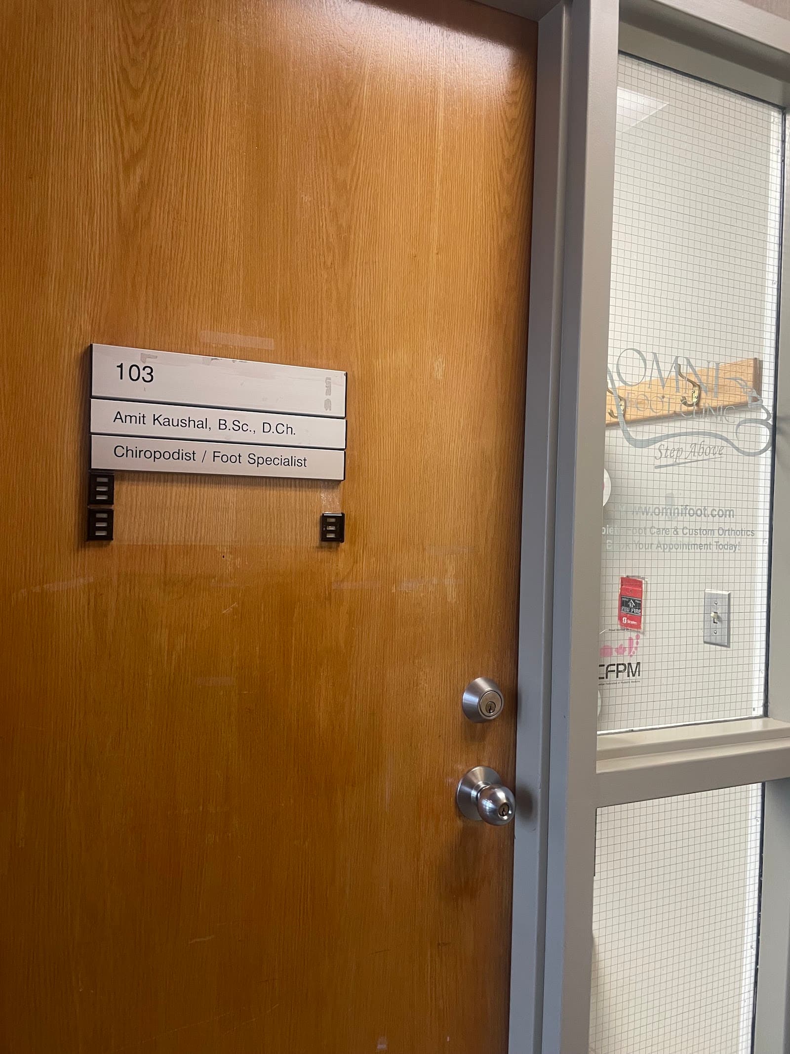 OMNI Foot Clinic, podiatry & foot care in Burlington, photo 3
