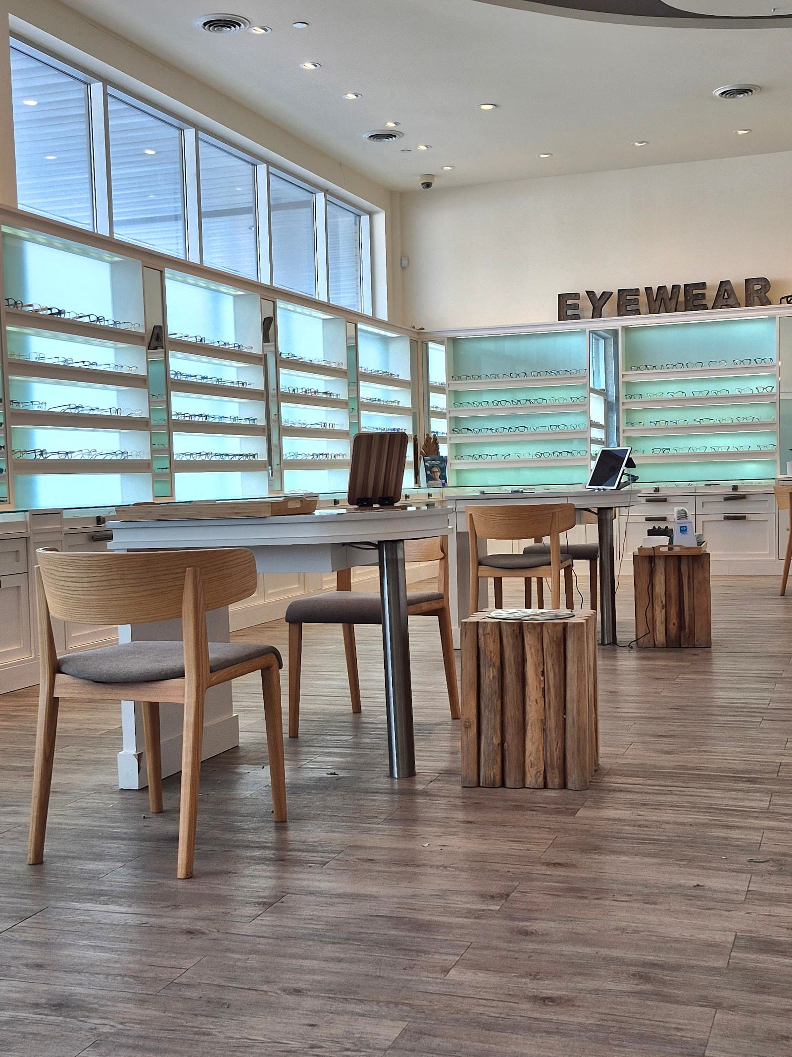 One Vision Optometry & Vision Therapy photo 5
