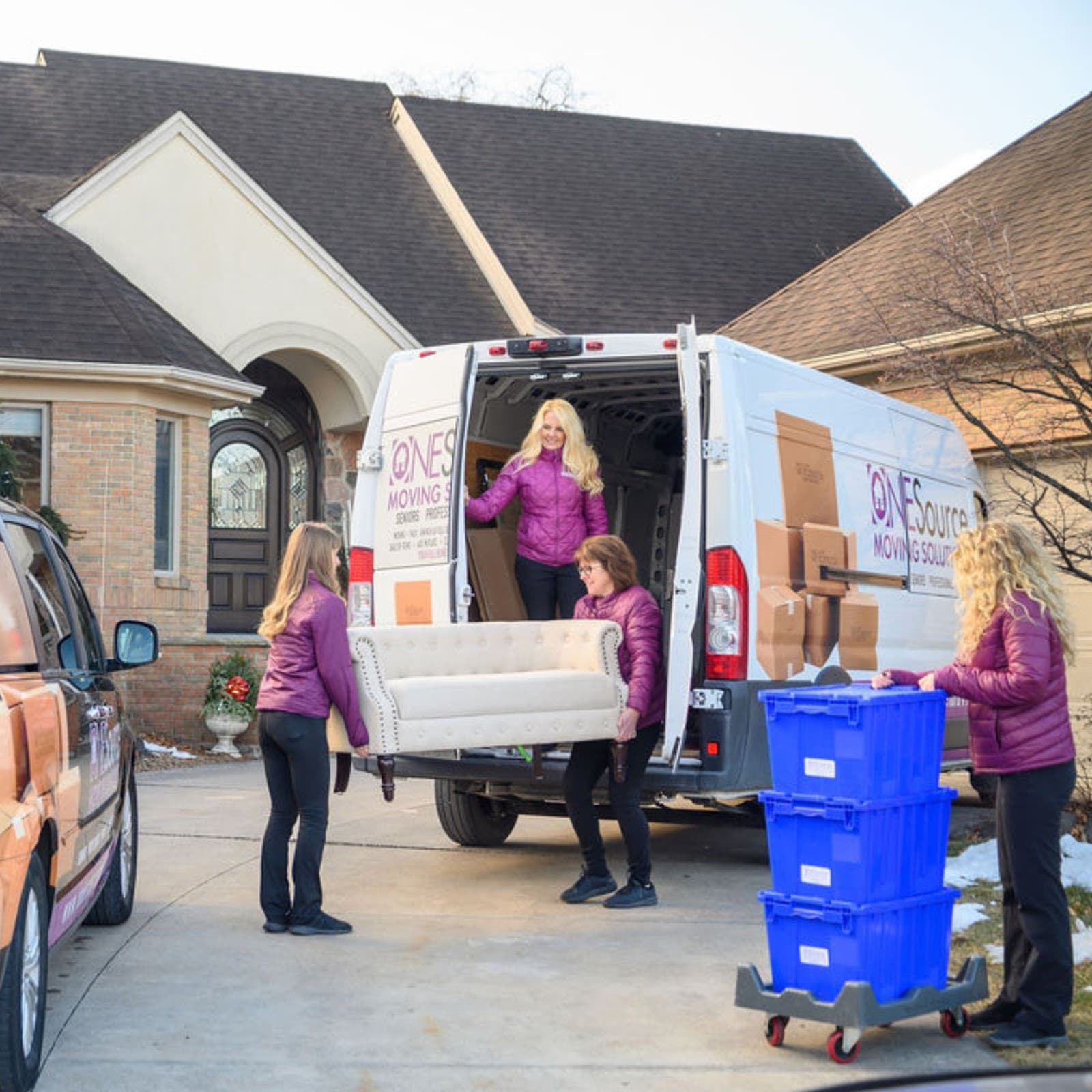 ONESource Moving Solutions - Windsor-Essex photo 1 of 4