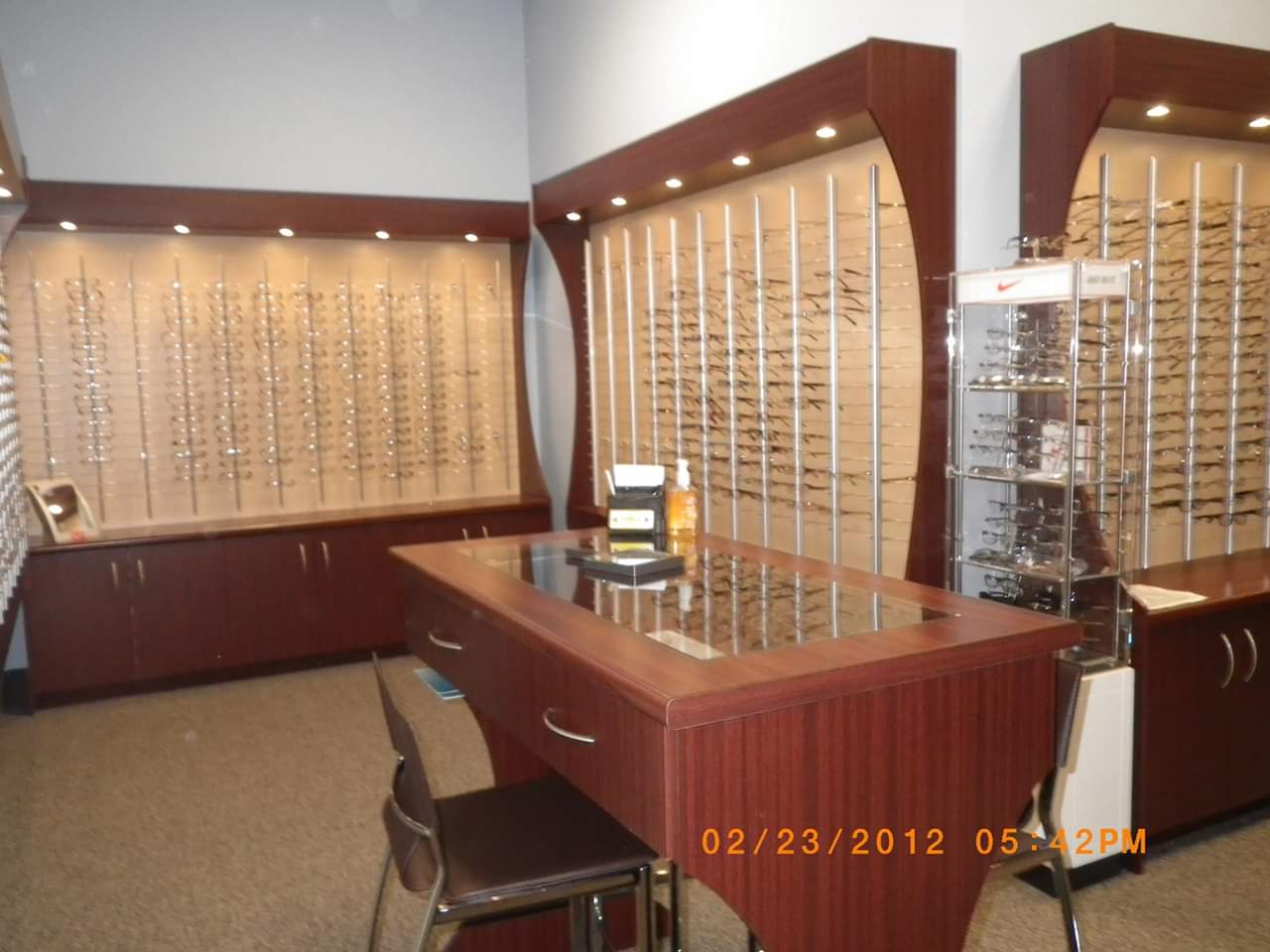 Optical Clearance Outlet photo 5