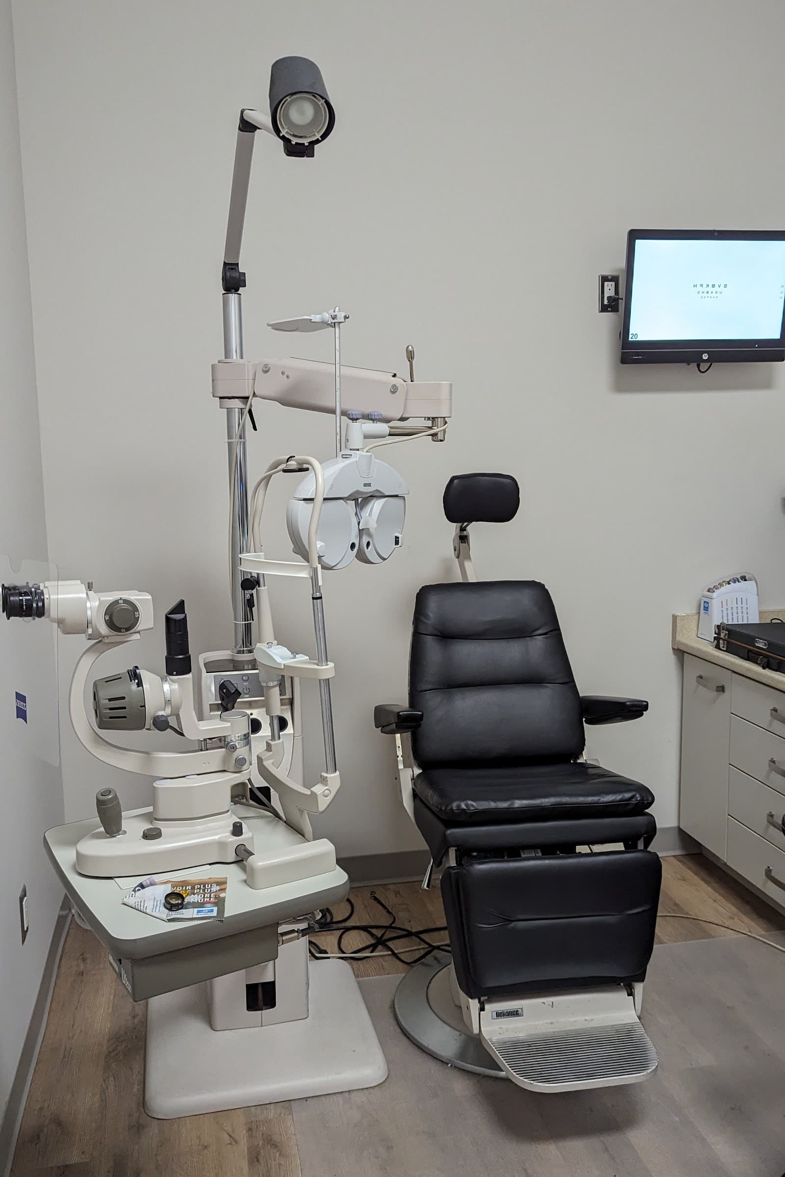 Optometry On Hyde Park photo 3