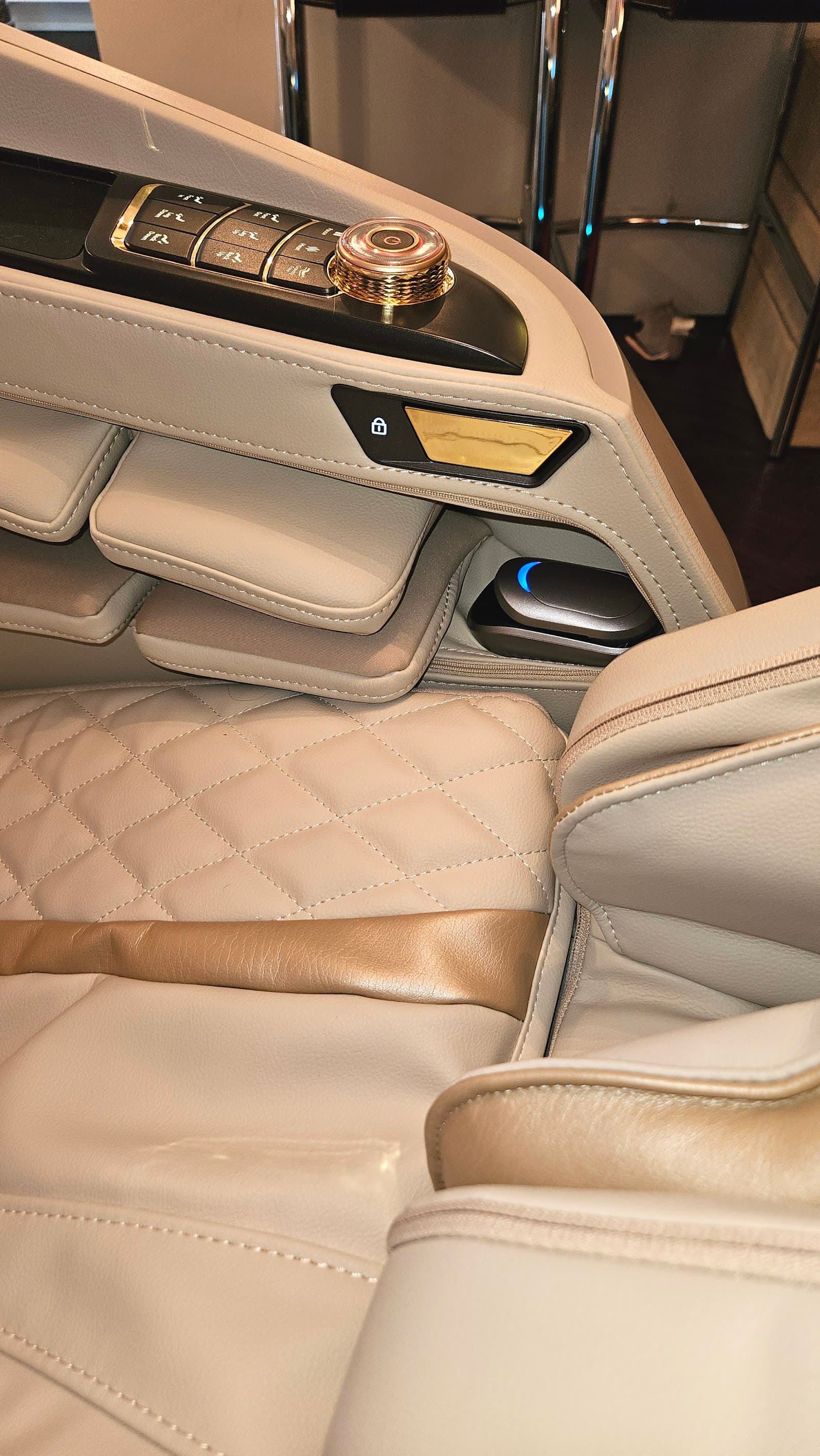 Osaki Massage Chairs Canada photo 5