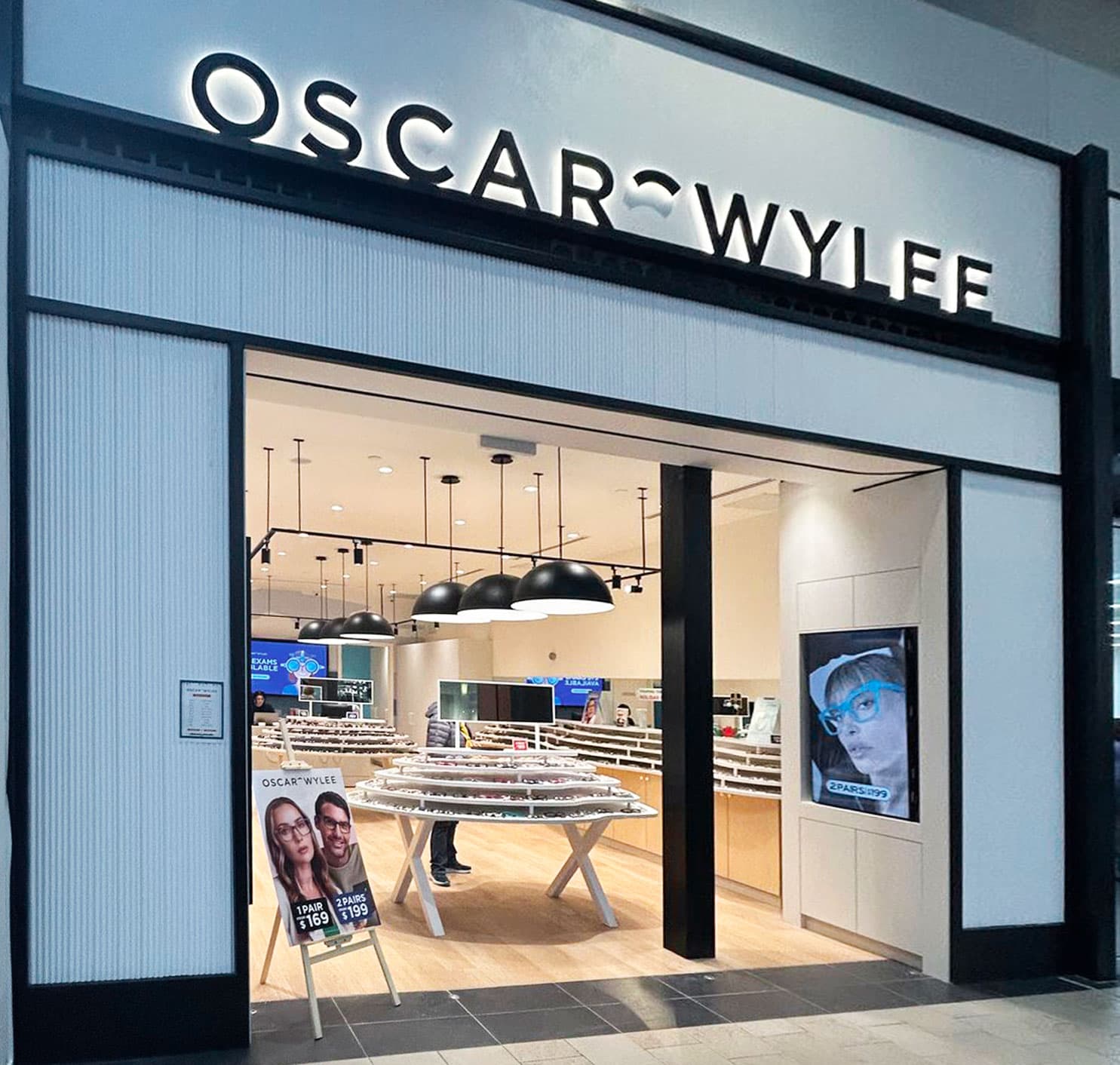 Oscar Wylee - Lime Ridge Mall
