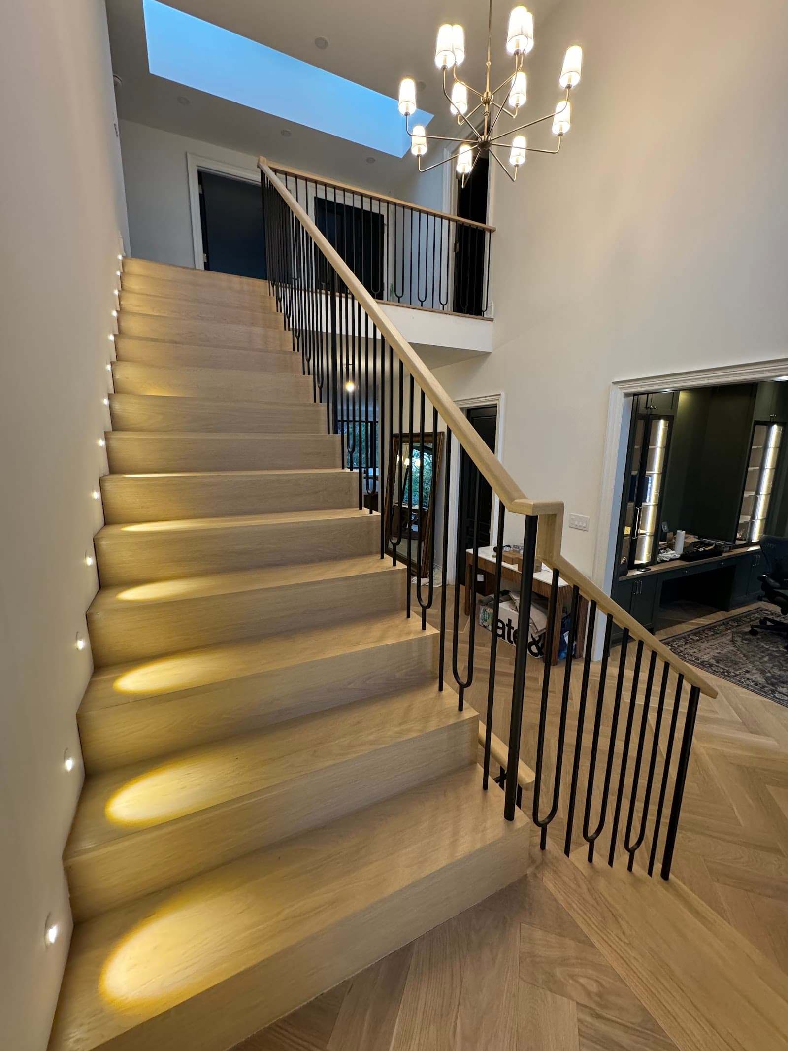 Osoba Renos & Design photo 1