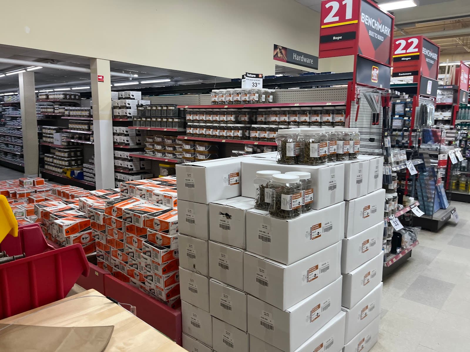 Payzant Home Hardware Building Centre photo 4
