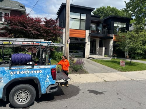 Performance Window Cleaning, eavestrough cleaning in Ottawa, photo 4