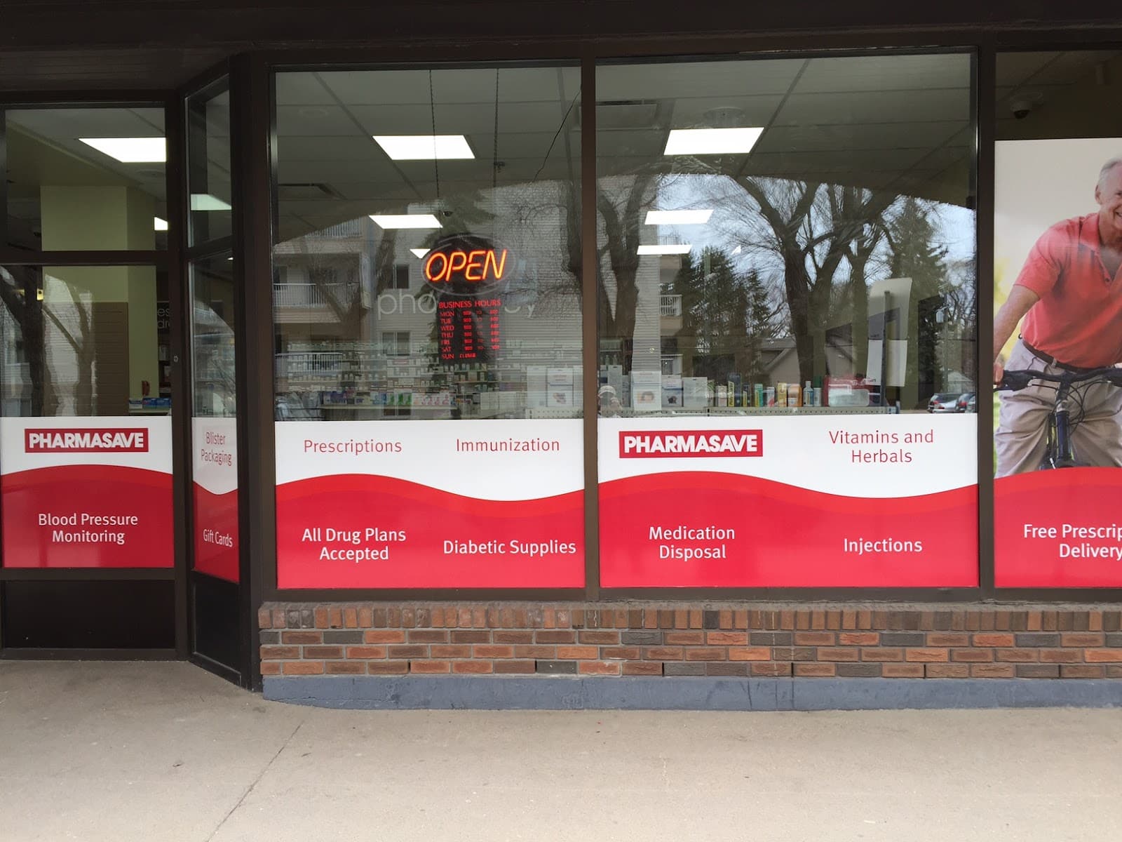 Pharmasave Garneau