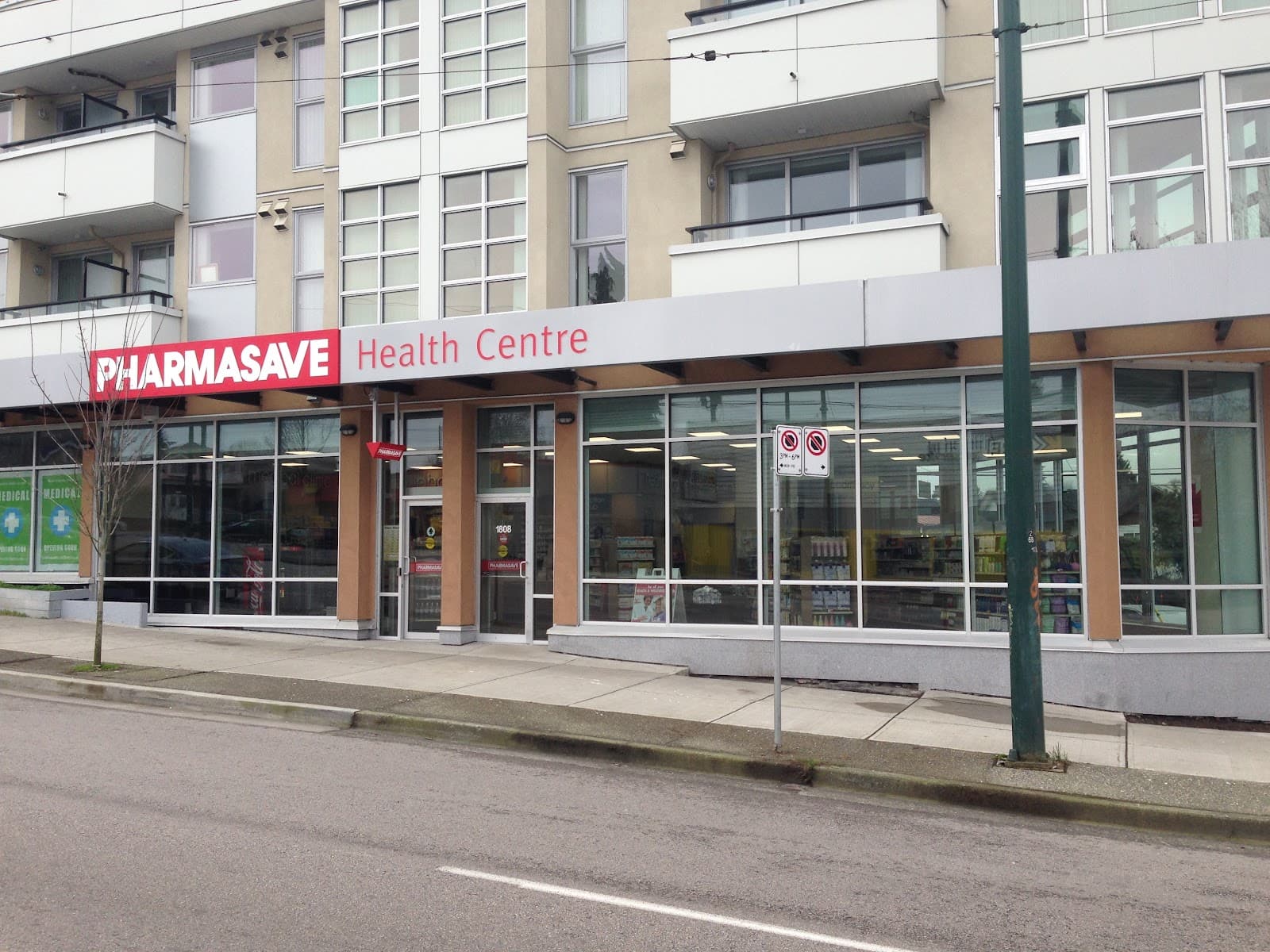 Pharmasave Kingsway & Commercial photo 4