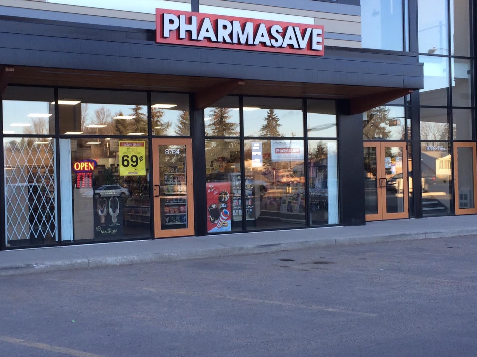 Pharmasave Lynnwood photo 6