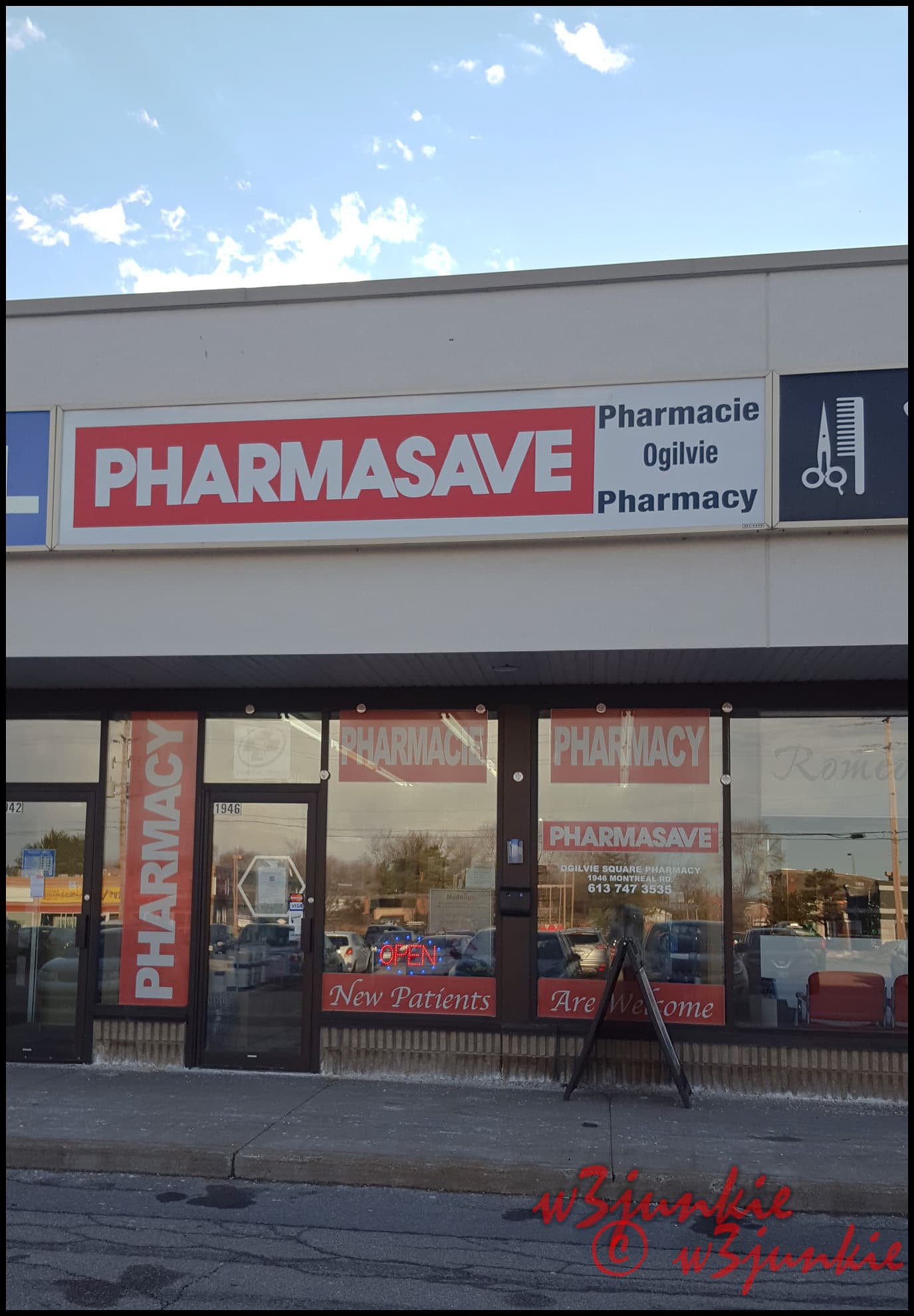 Pharmasave Ogilvie Square photo 1