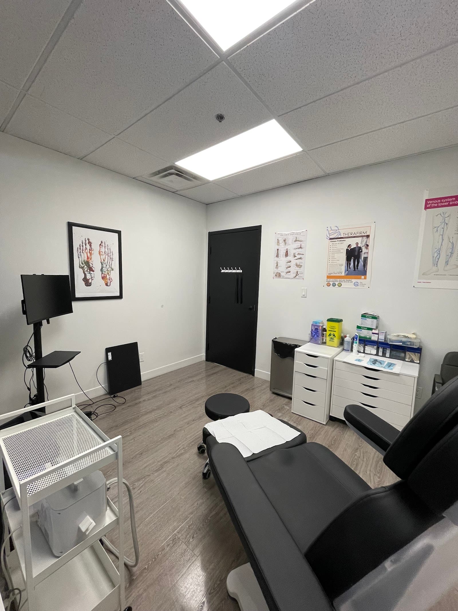 Podera Health, podiatry & foot care in Oakville, photo 2